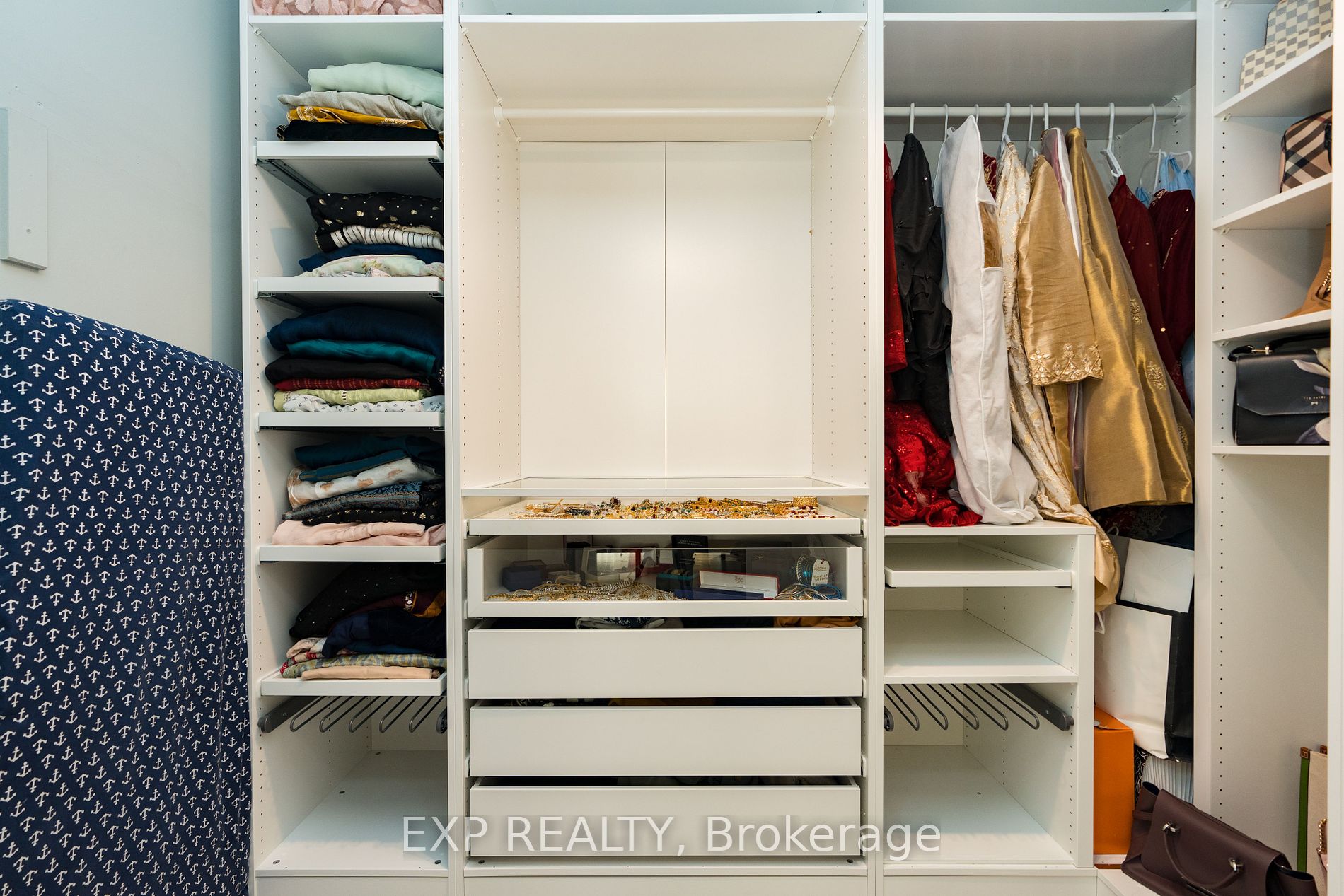 147 Kingsmere Cres Property Photo 25