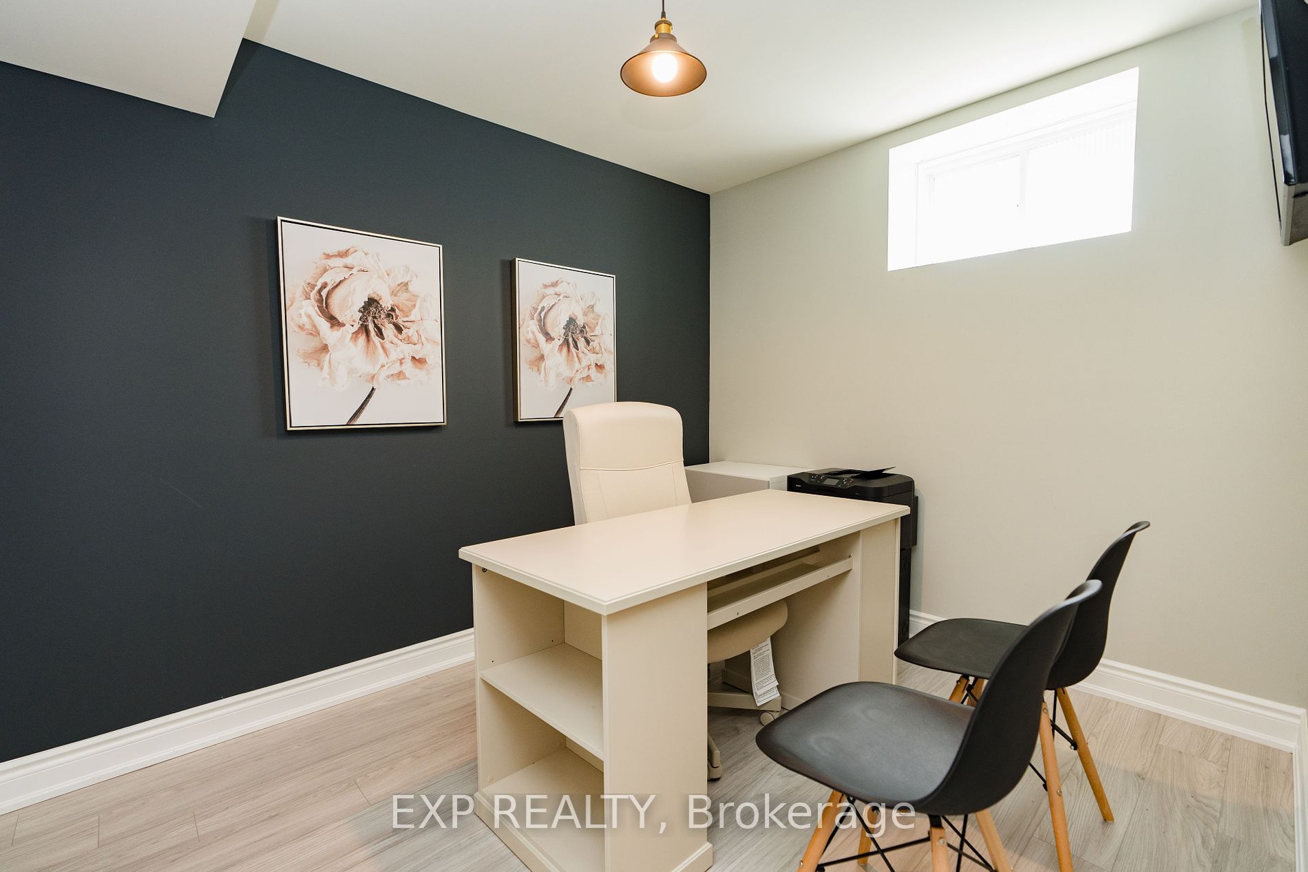 147 Kingsmere Cres Property Photo 34