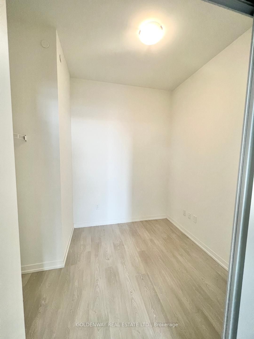 8868 Yonge St 12 Property Photo 8
