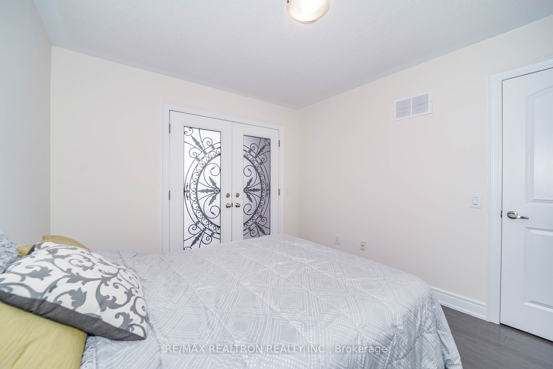 125 Jim Mortson Dr Property Photo 25