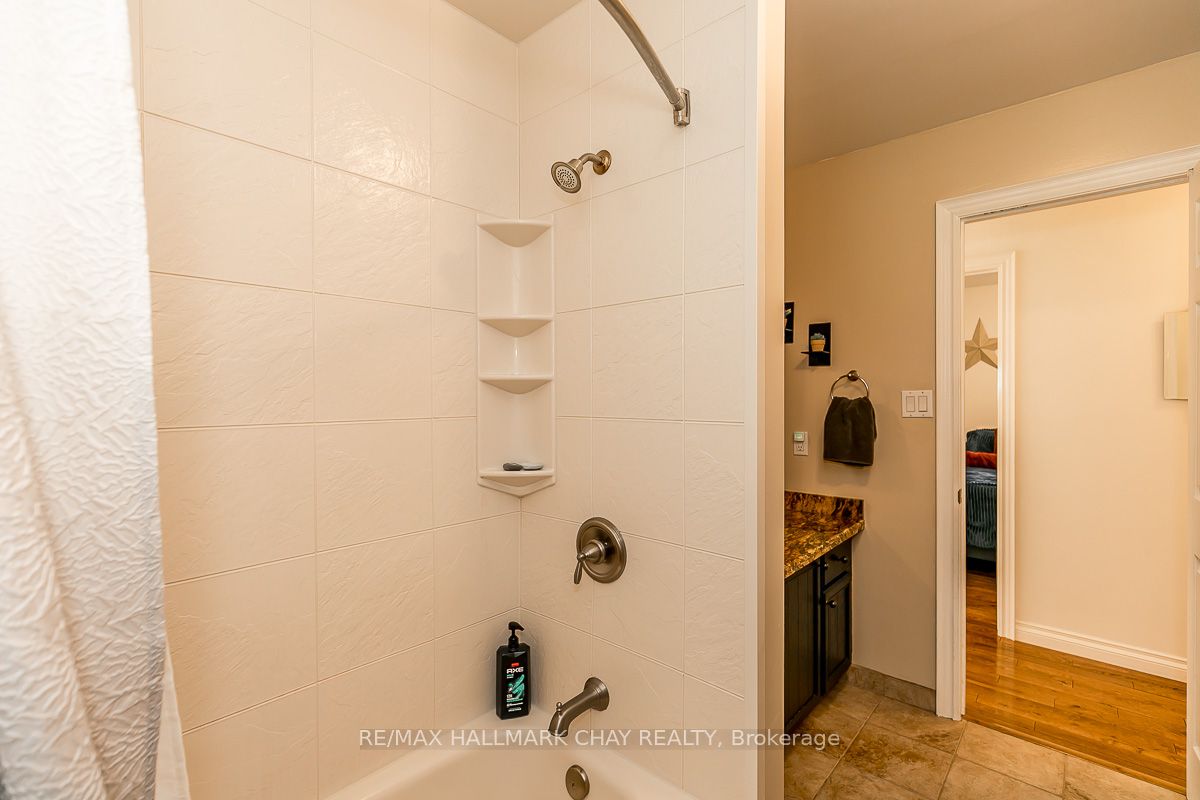 21 Grohal Dr Property Photo 21
