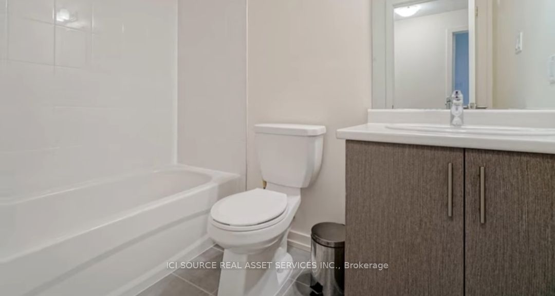 15 Whitaker Way 78 Property Photo 9