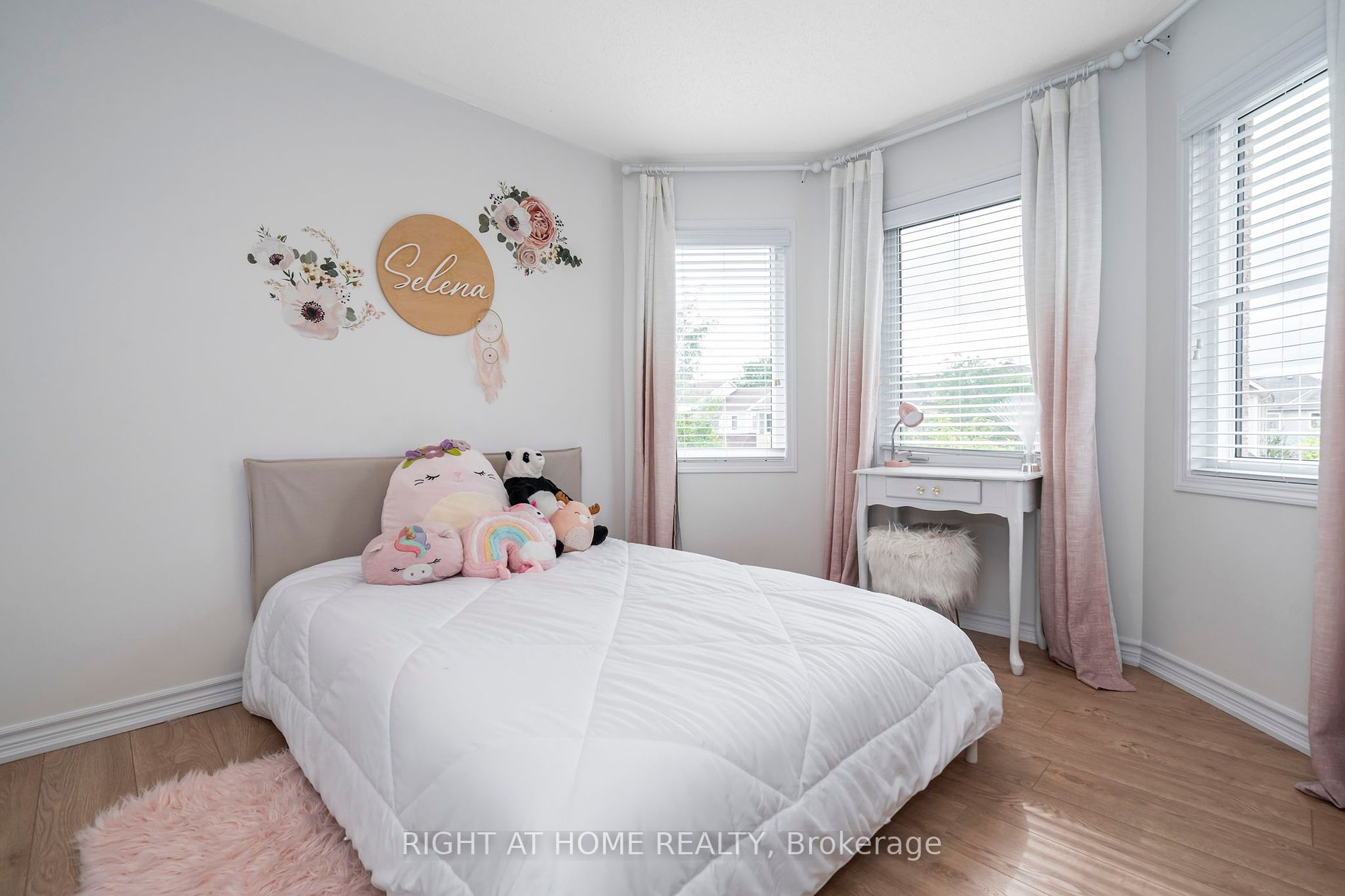 66 Kidd Cres Property Photo 24