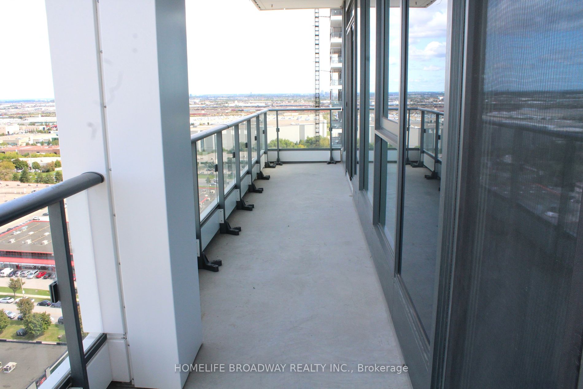 898 Portage Pkwy 2 Property Photo 11