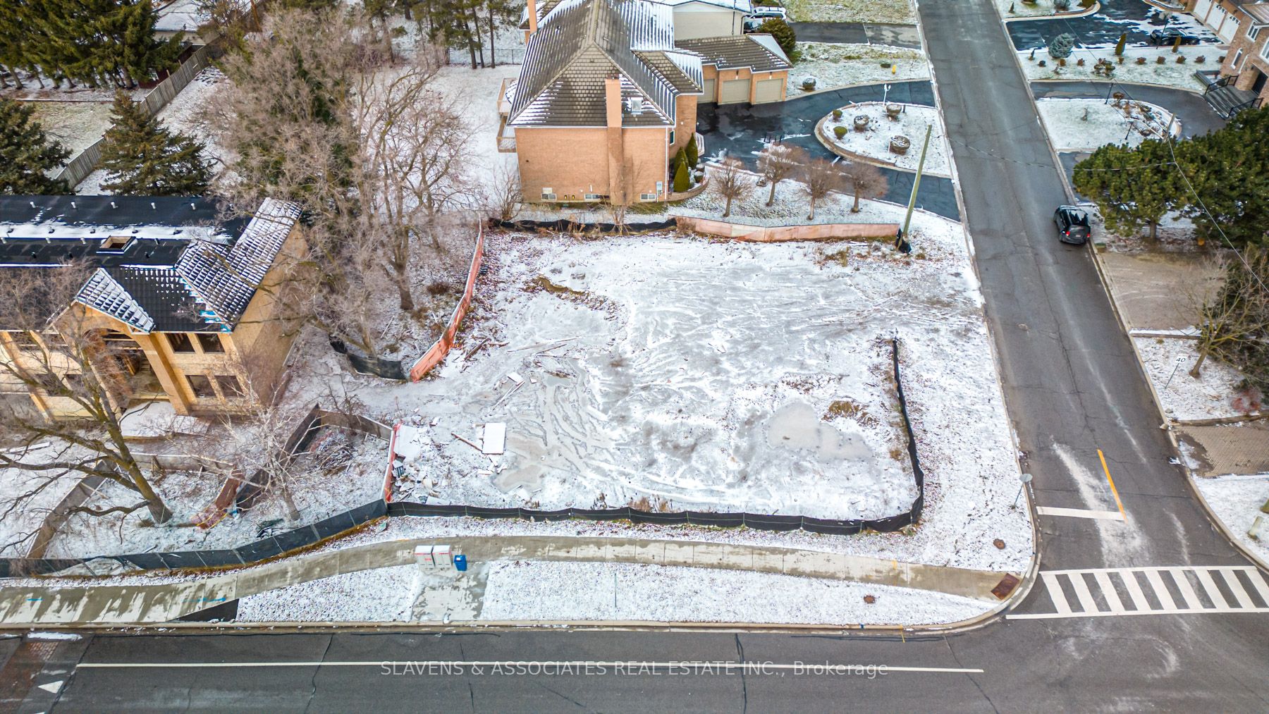 68 Noble St Property Photo 2