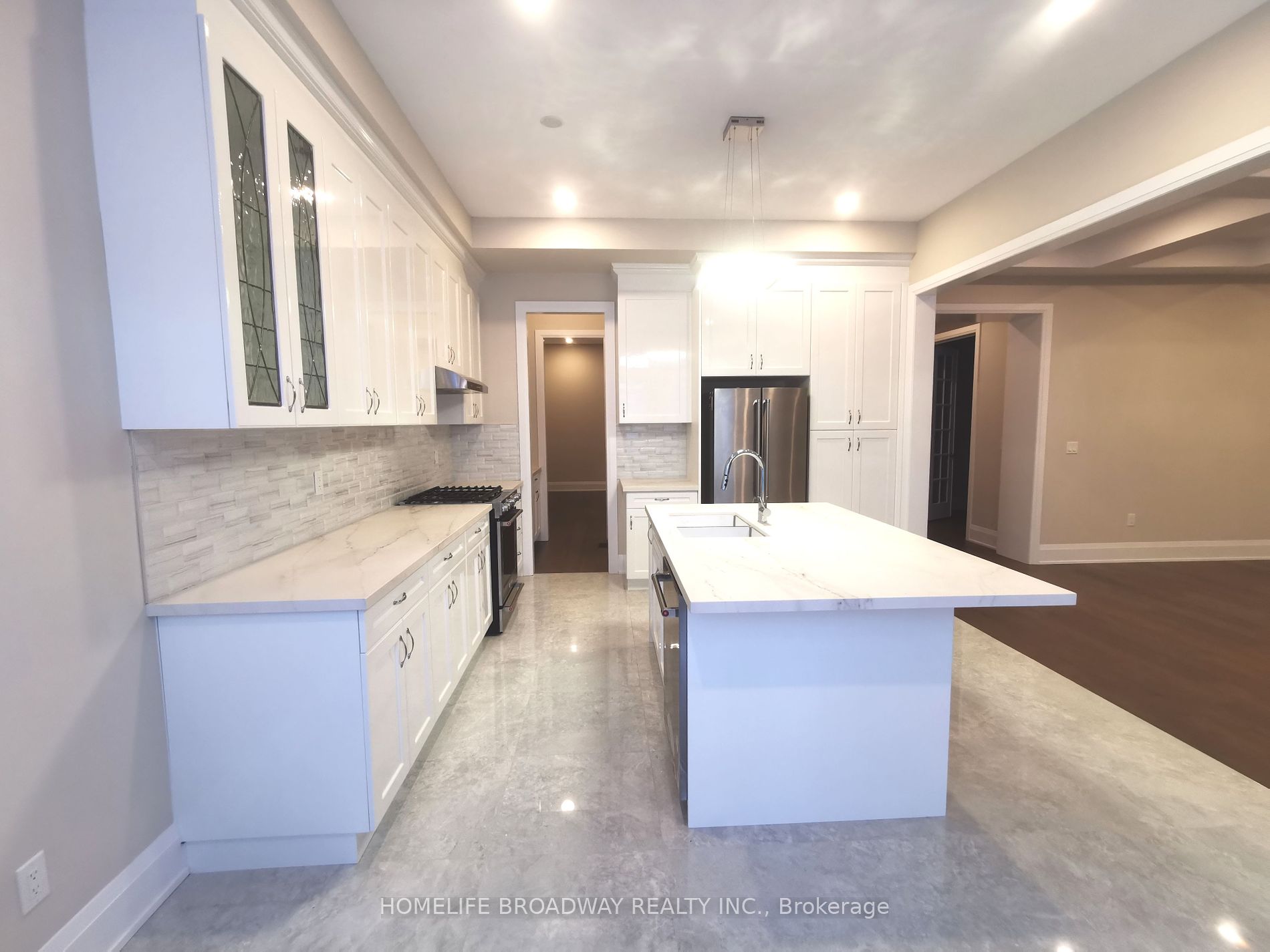 98 Marbrook St Property Photo 14