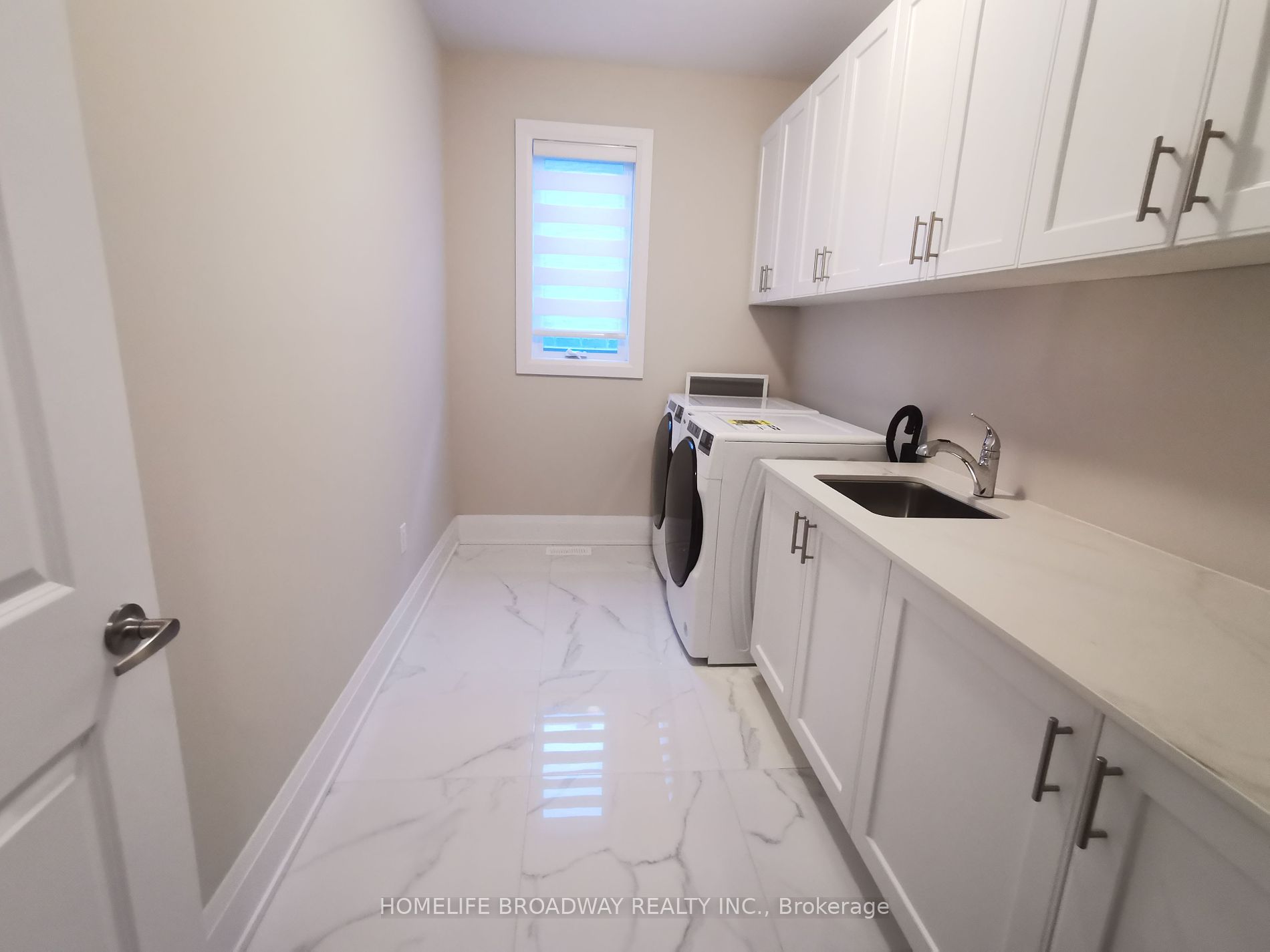 98 Marbrook St Property Photo 23