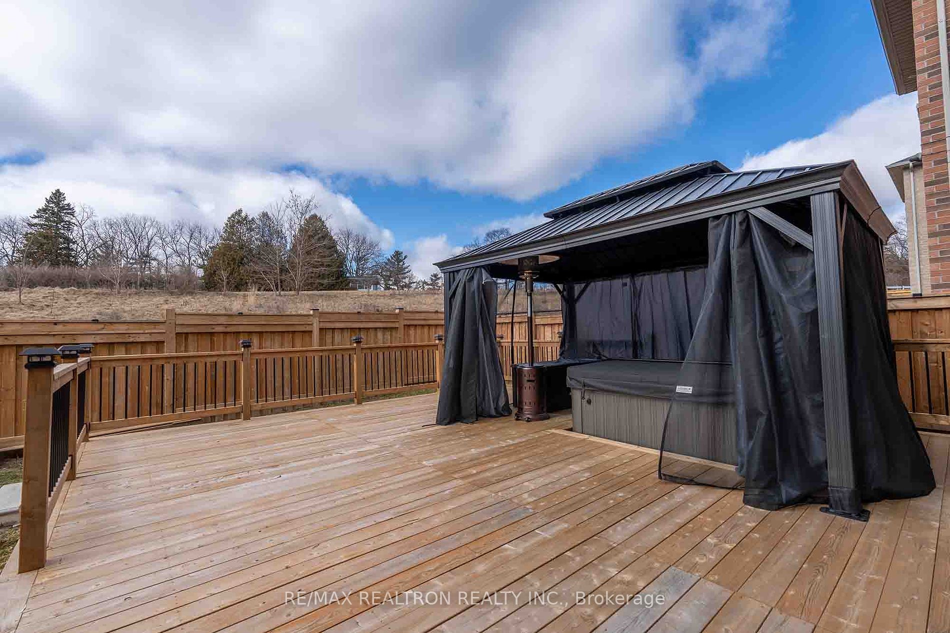 16 Prunella Cres Property Photo 36