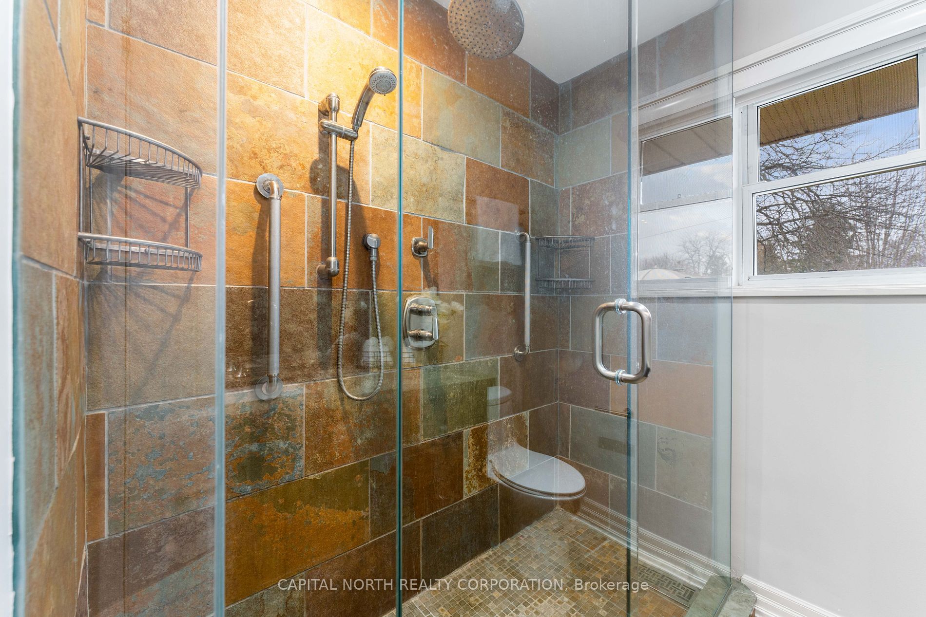 177 Patton St Property Photo 19