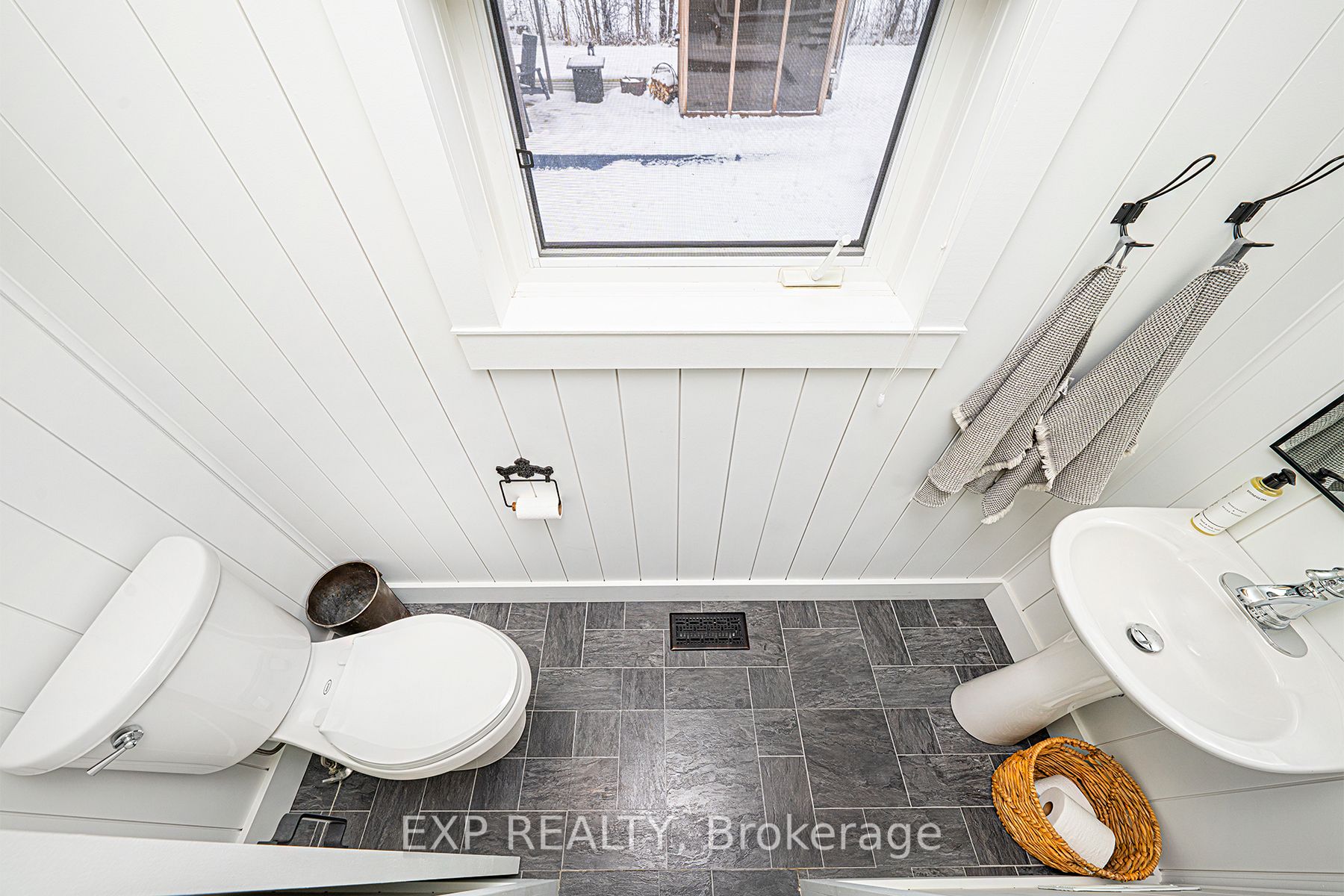 36 Marie St Property Photo 15