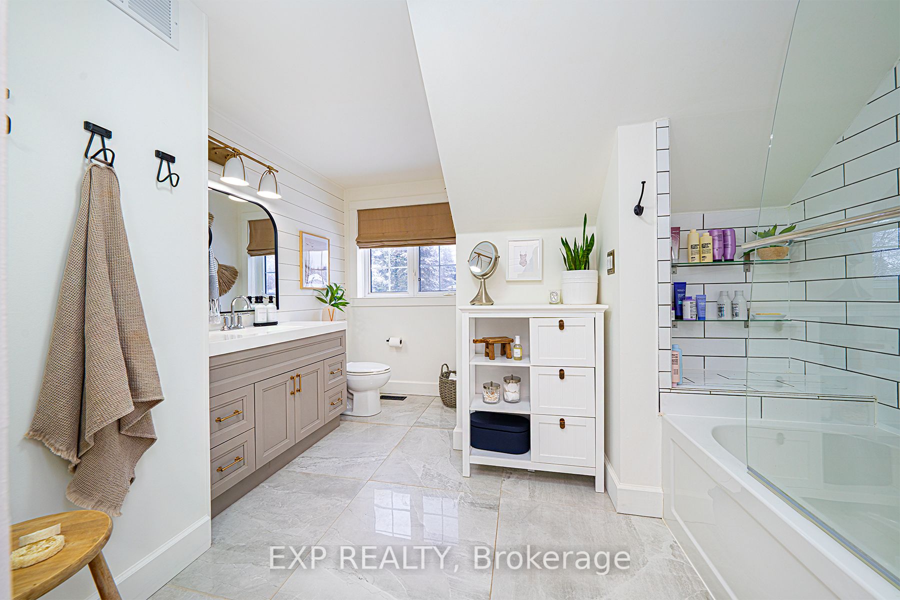 36 Marie St Property Photo 25