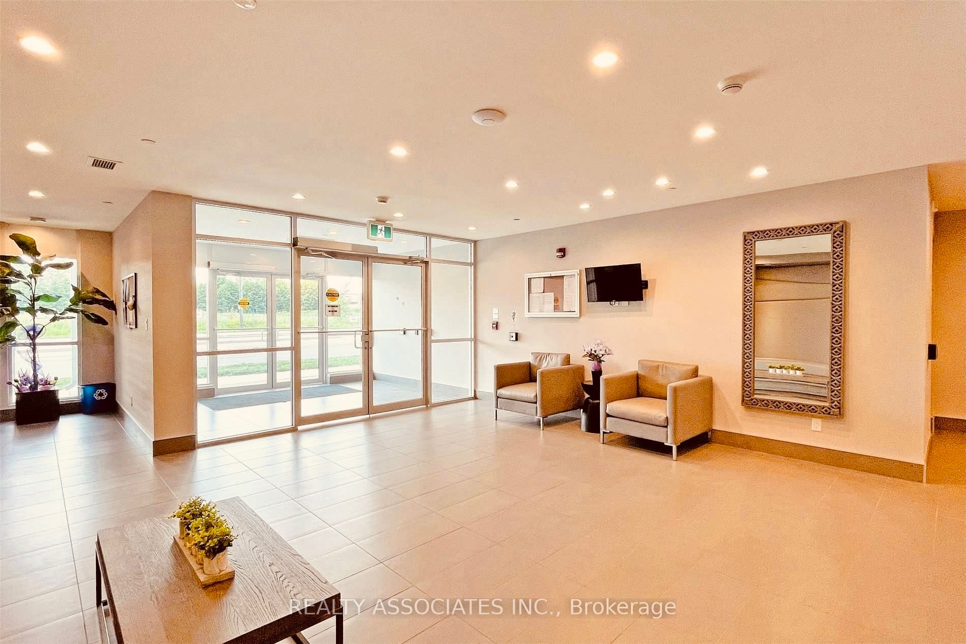 58 Adam Sellers St 15 Property Photo 6