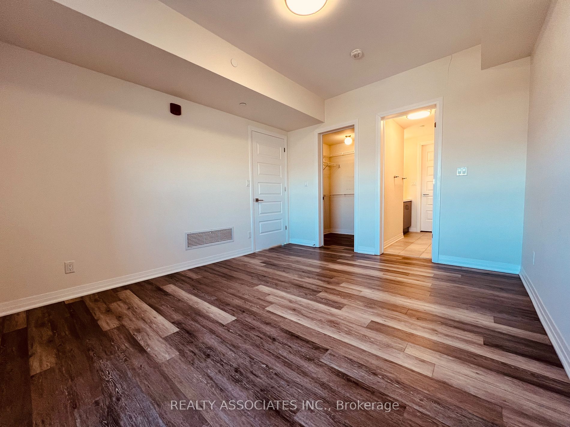 58 Adam Sellers St 15 Property Photo 17