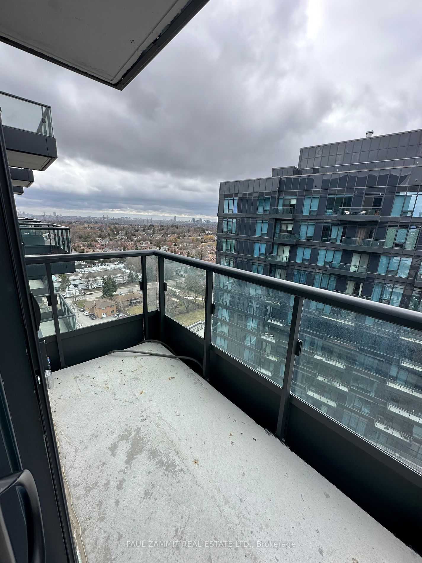 8868 Yonge St 2 Property Photo 14
