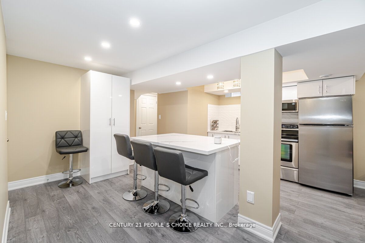 167 Chayna Cres Property Photo 19