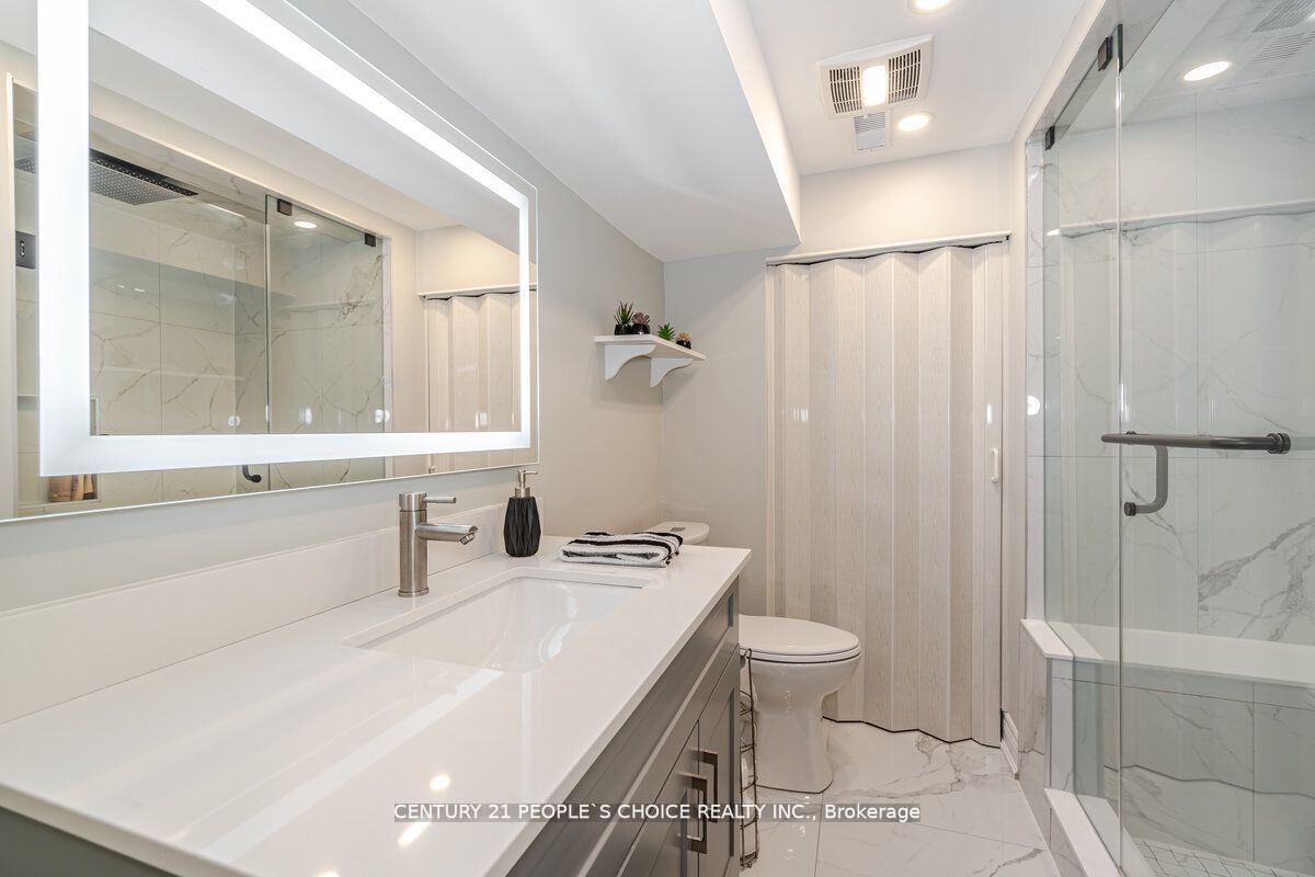 167 Chayna Cres Property Photo 24