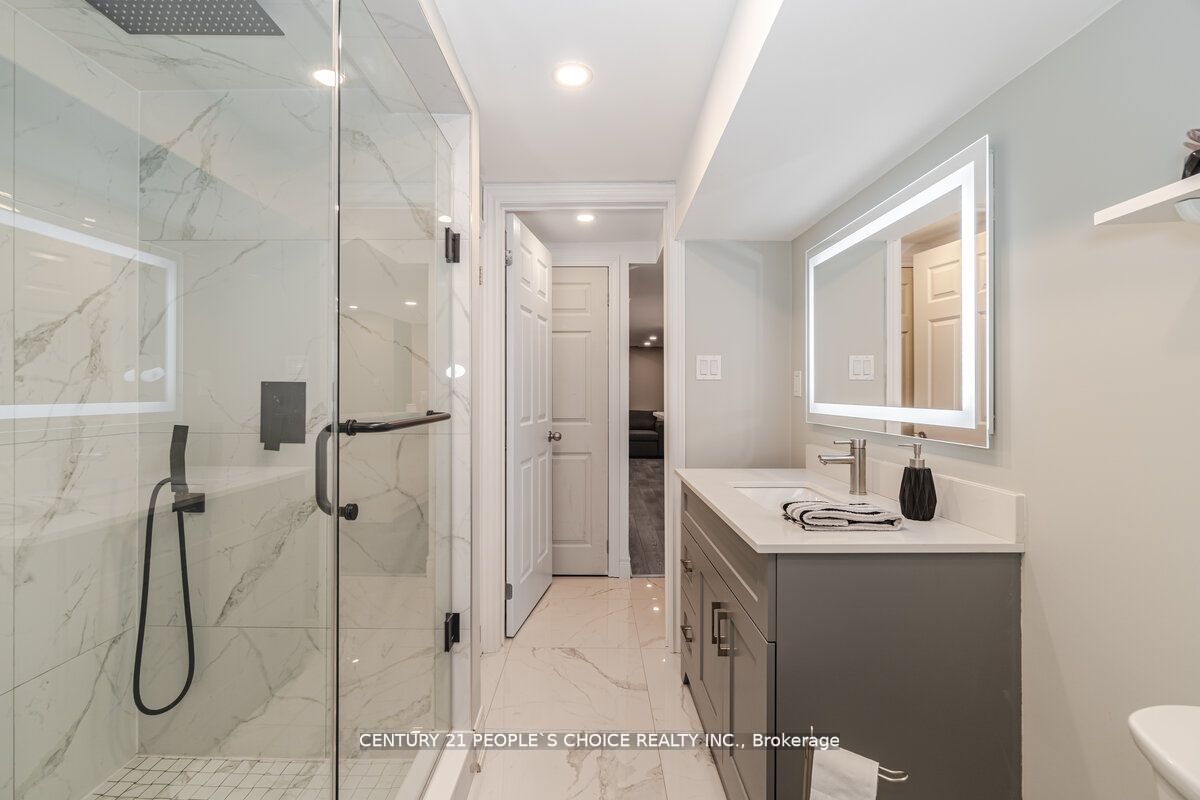 167 Chayna Cres Property Photo 25