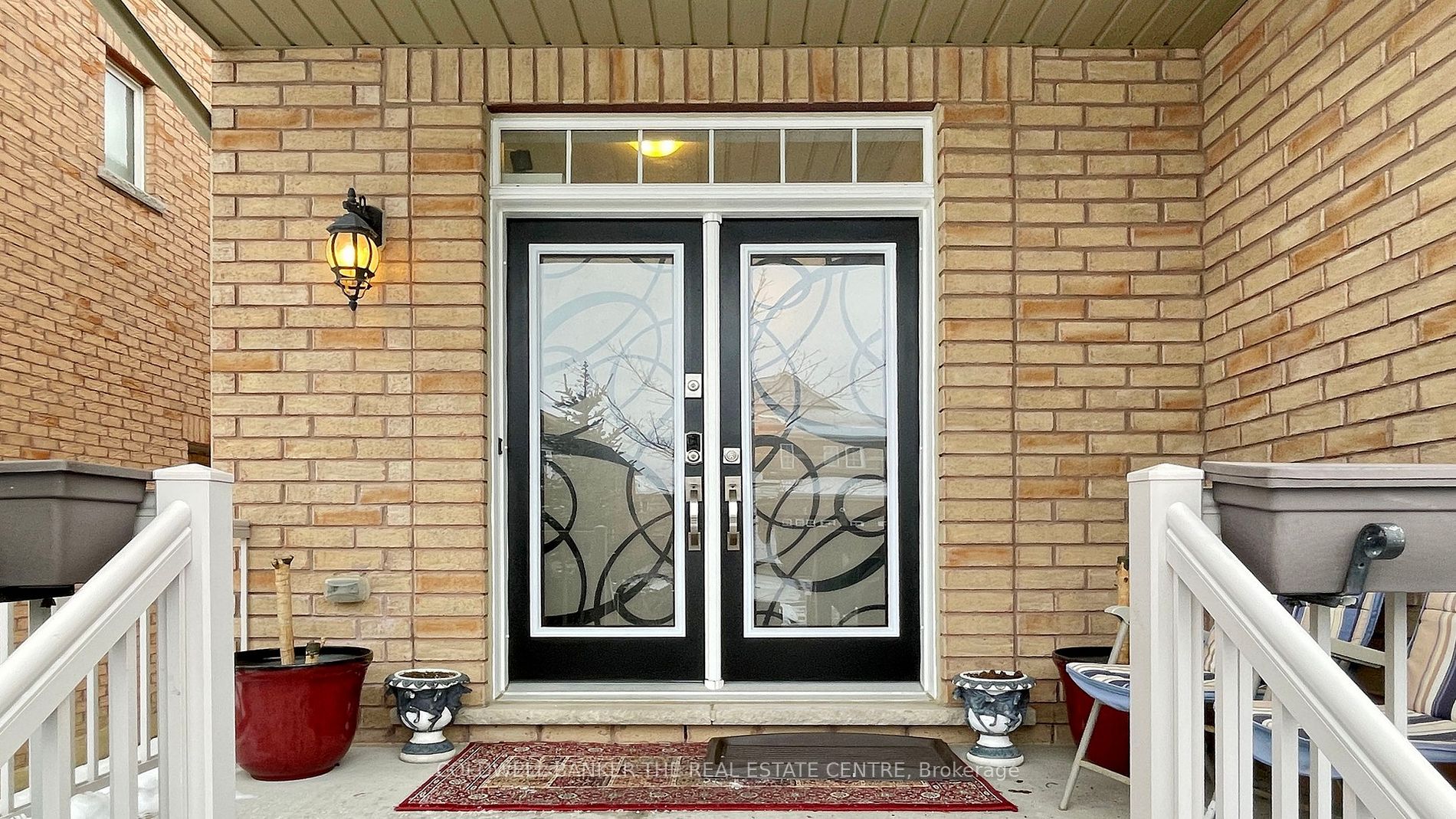 27 Barletta Dr Property Photo 2