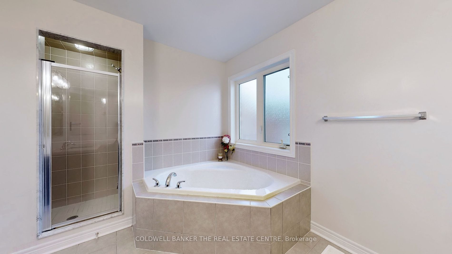 27 Barletta Dr Property Photo 22
