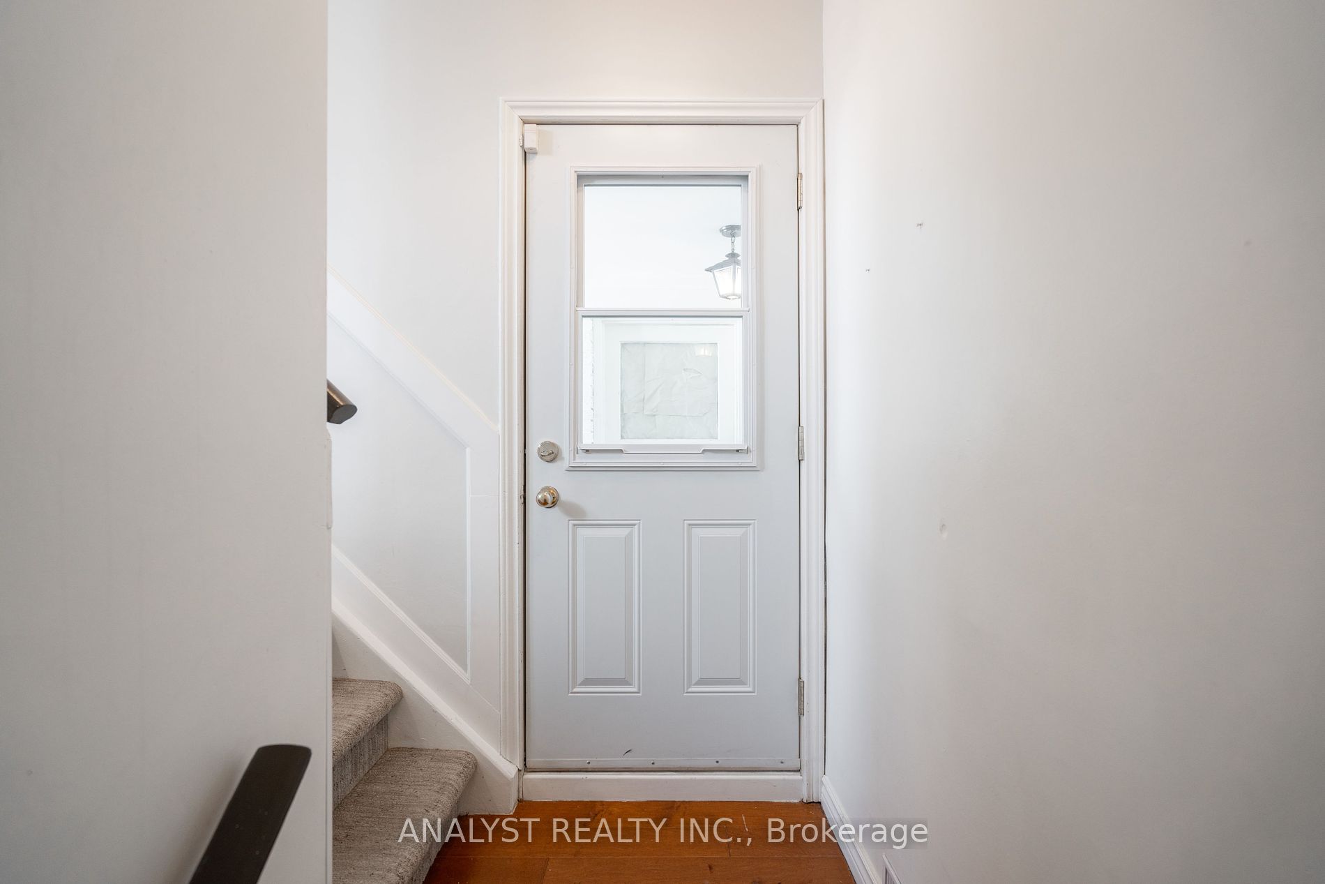 17 Kinsley St Property Photo 27