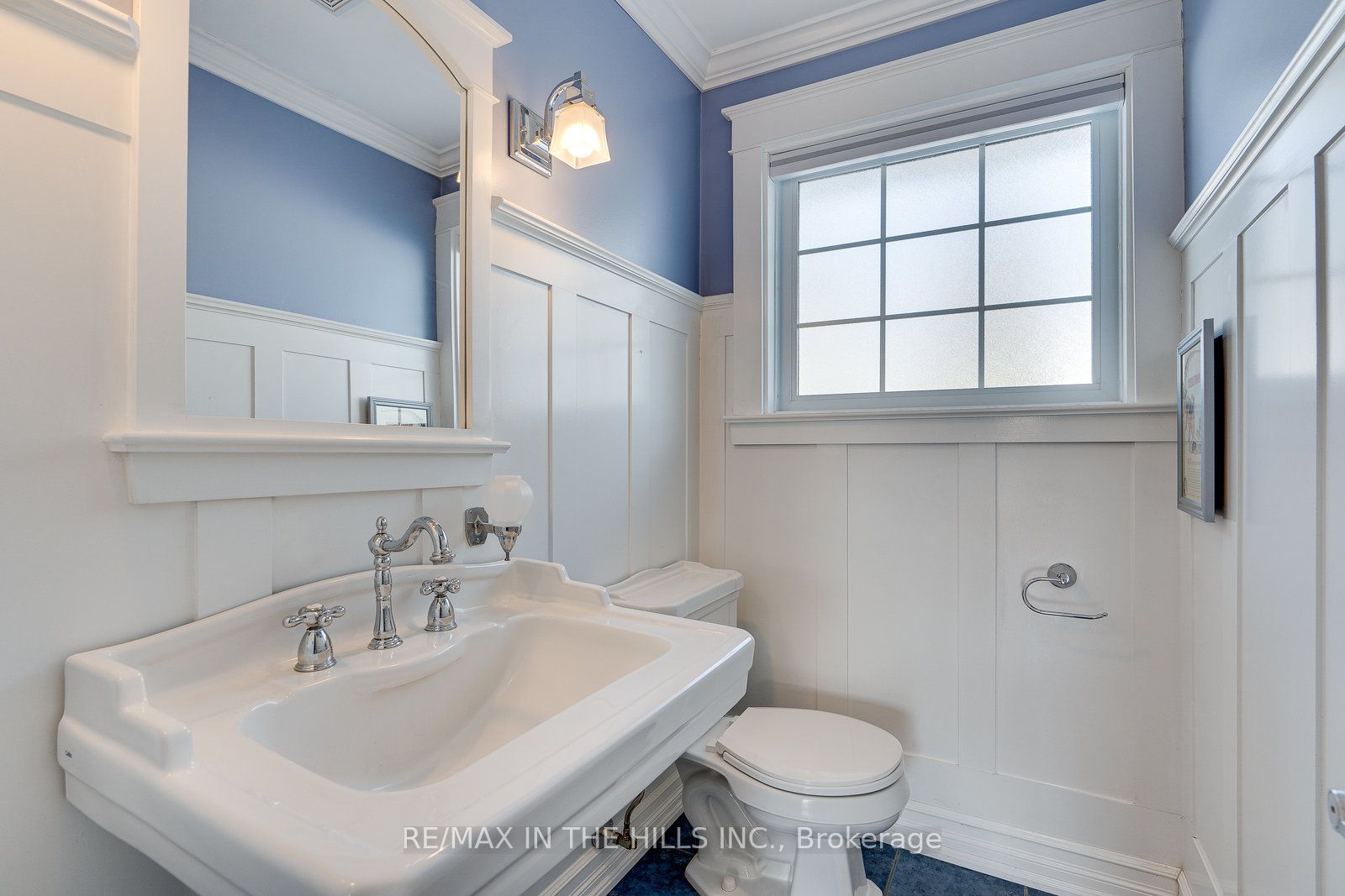 6921 4th Line Property Photo 24