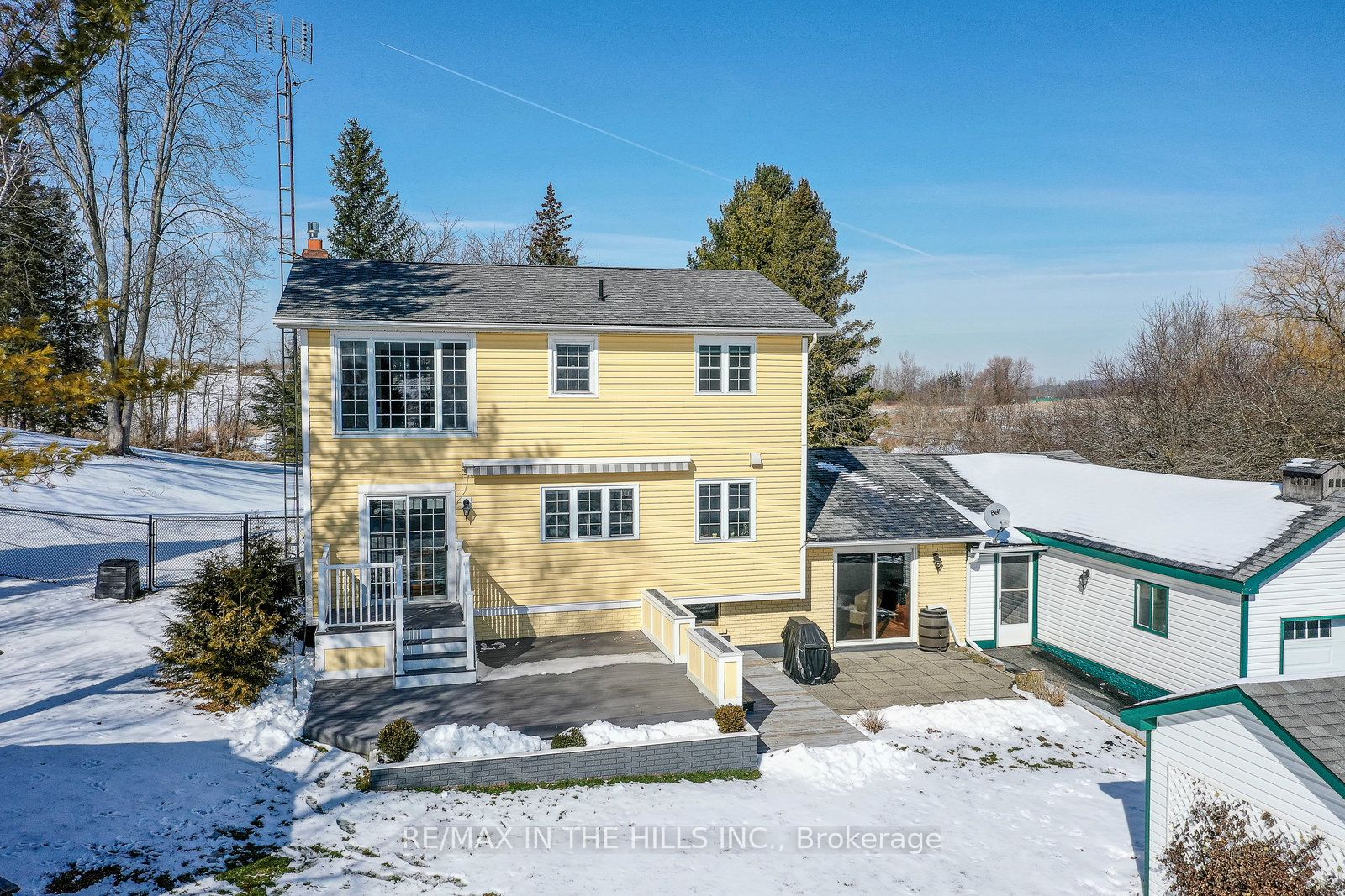 6921 4th Line Property Photo 26
