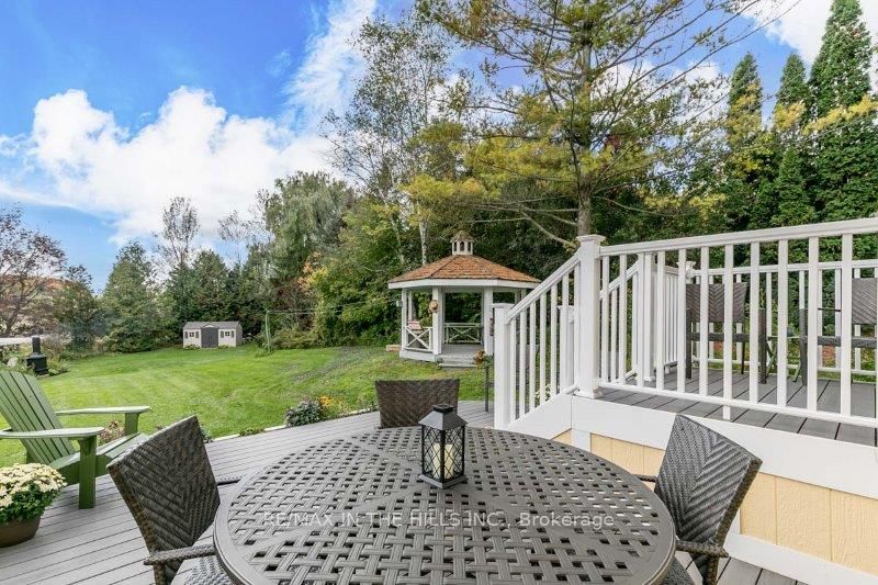 6921 4th Line Property Photo 29