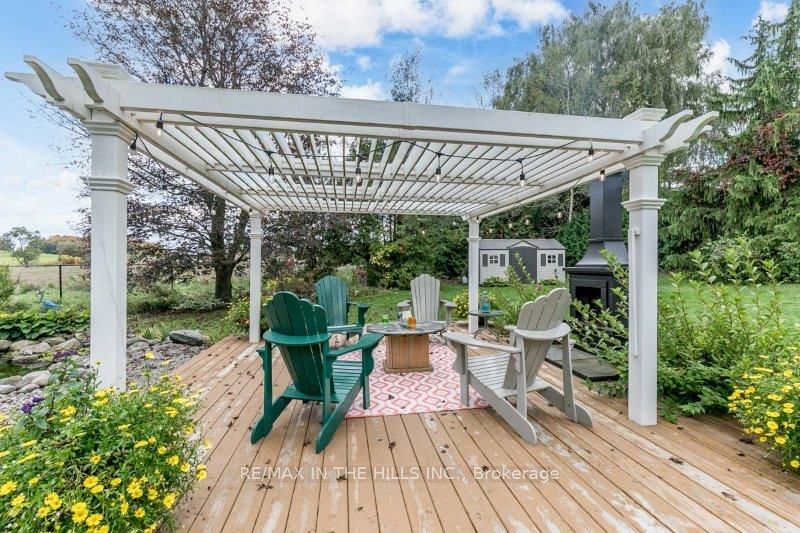 6921 4th Line Property Photo 33