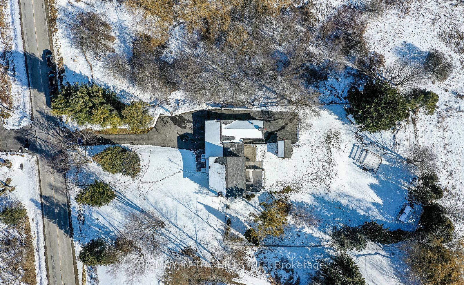 6921 4th Line Property Photo 36