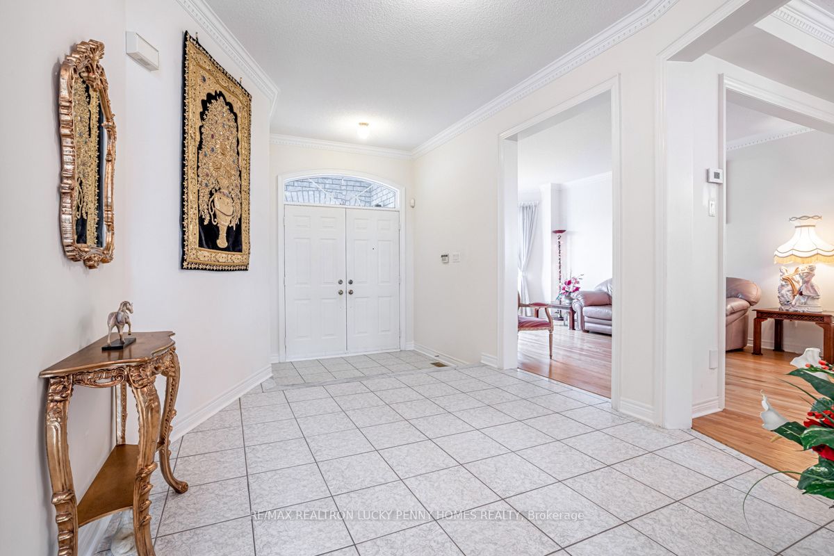 85 Tea Rose St Property Photo 3