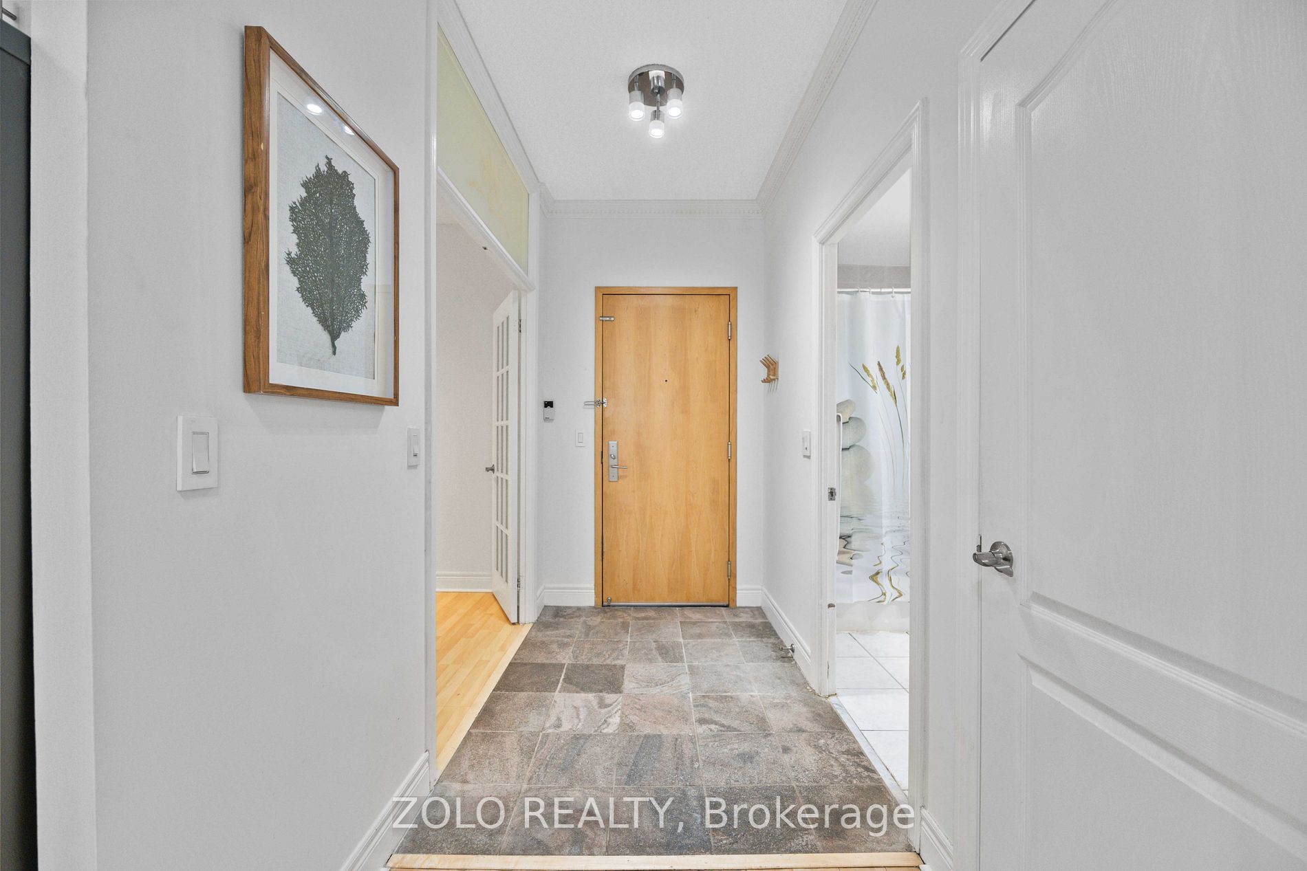 62 Suncrest Blvd 4 Property Photo 6