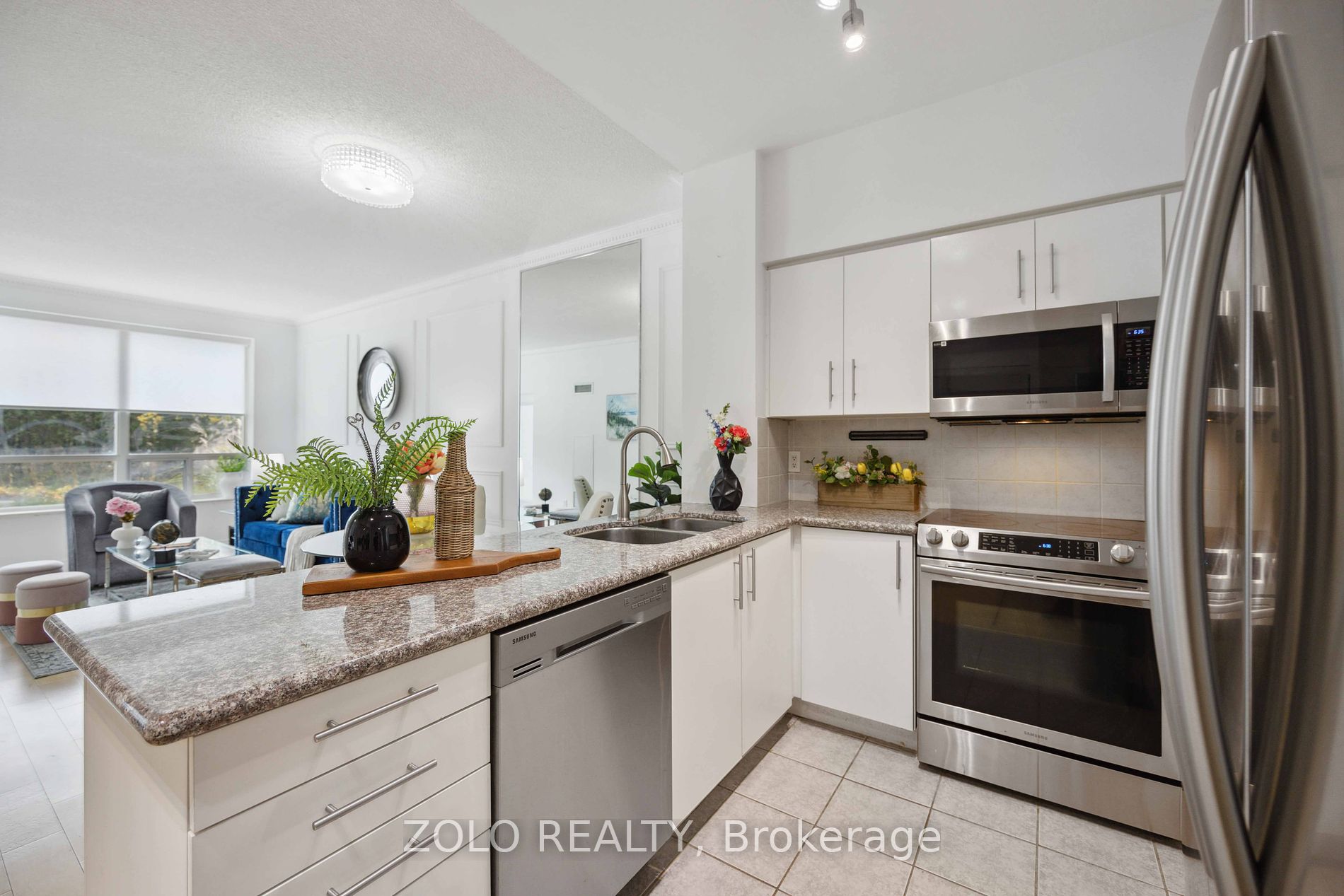 62 Suncrest Blvd 4 Property Photo 19