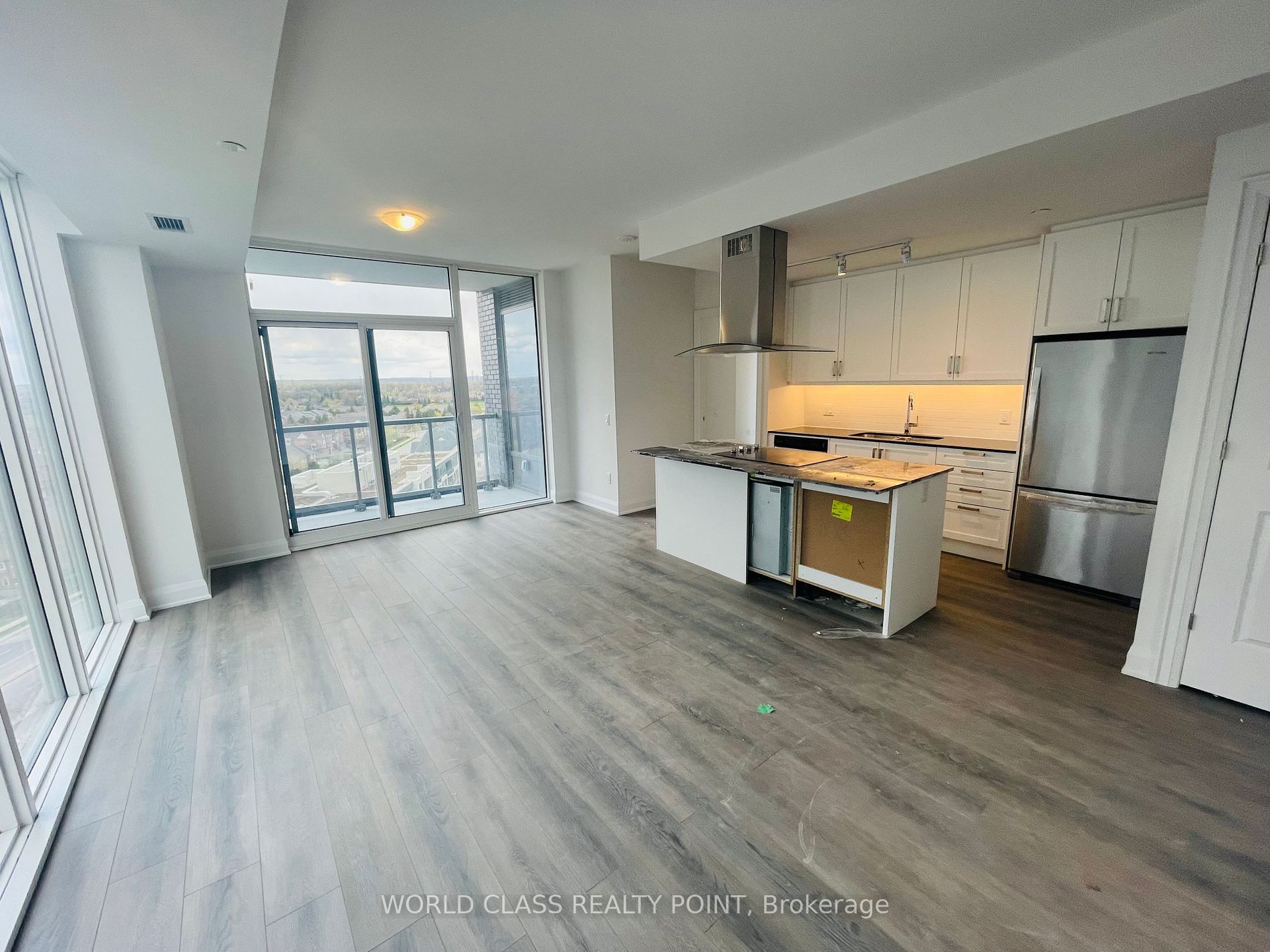 20 Gatineau Dr 16 Property Photo 2