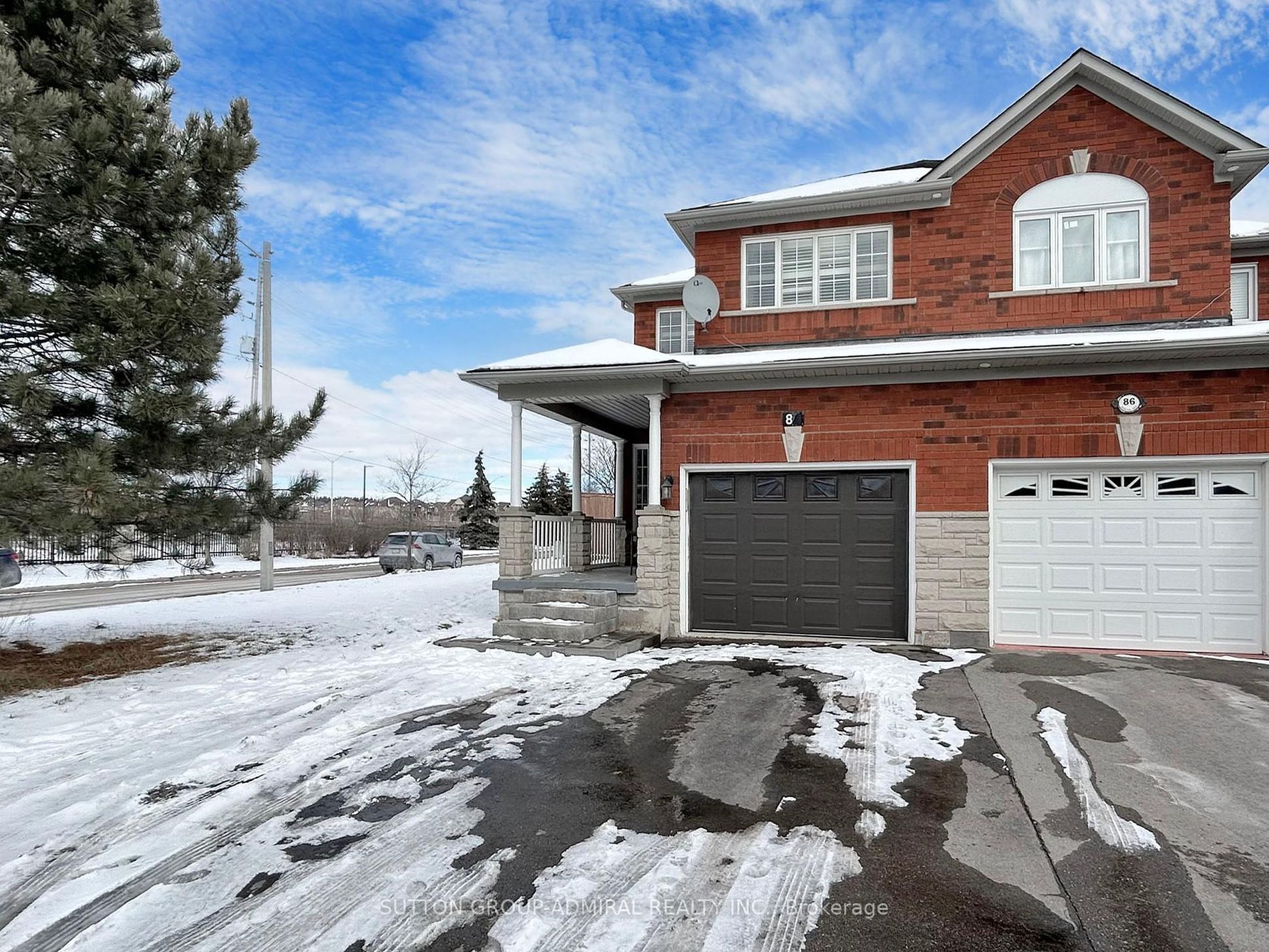84 Agostino Cres Property Photo 2