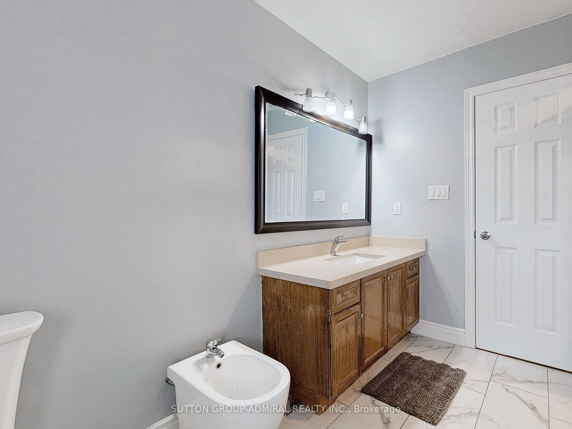 84 Agostino Cres Property Photo 23