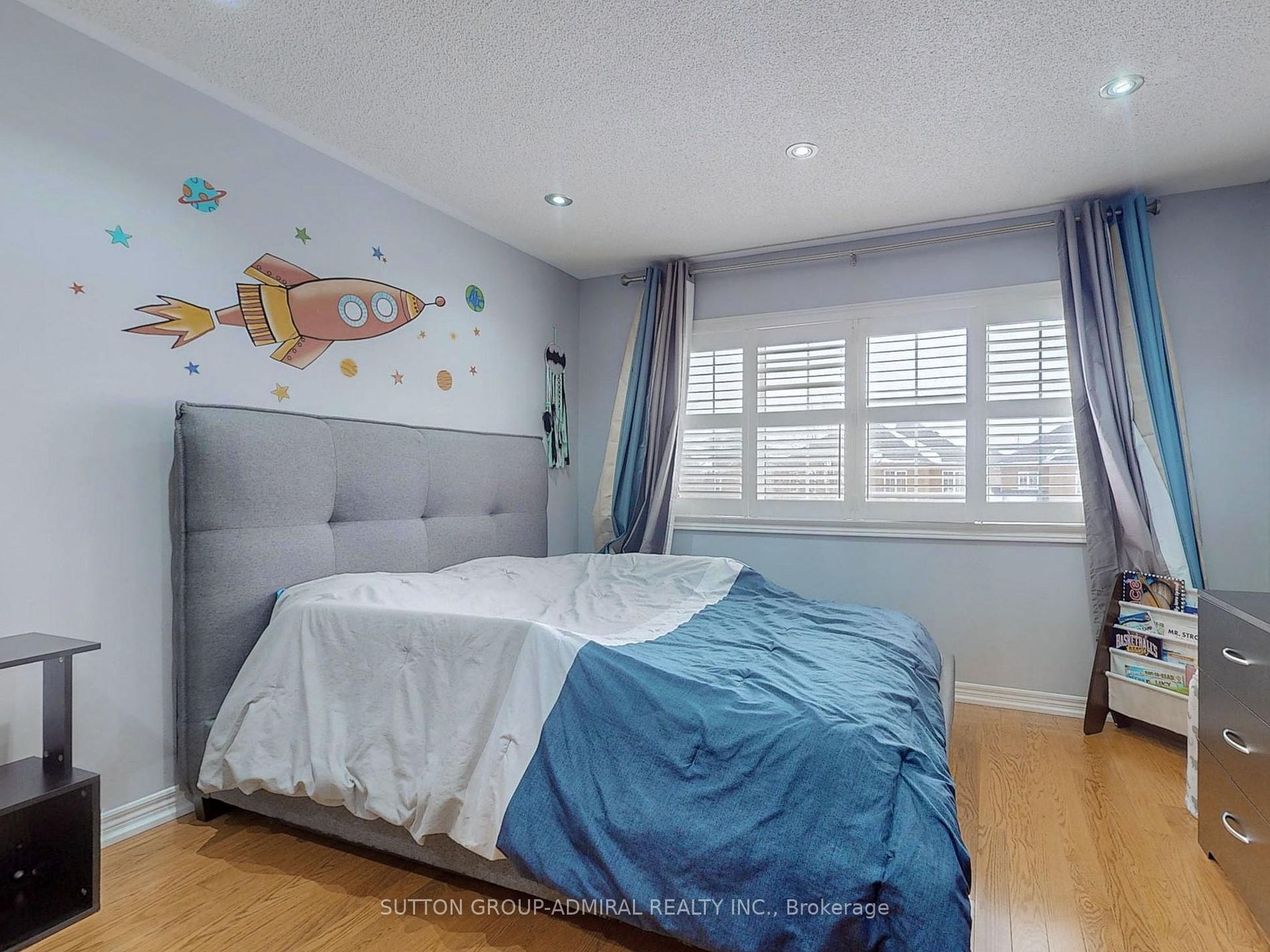 84 Agostino Cres Property Photo 25
