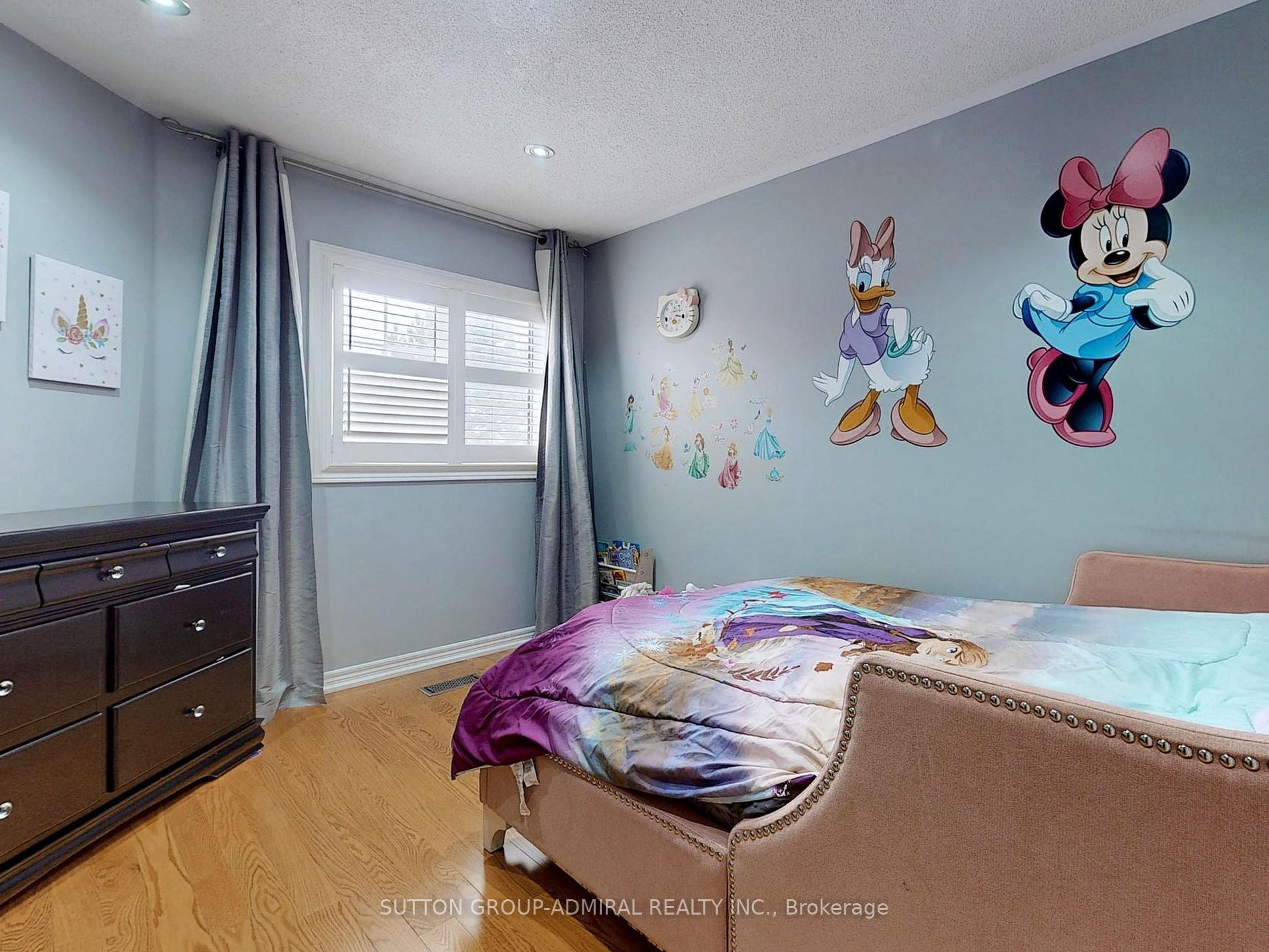 84 Agostino Cres Property Photo 27