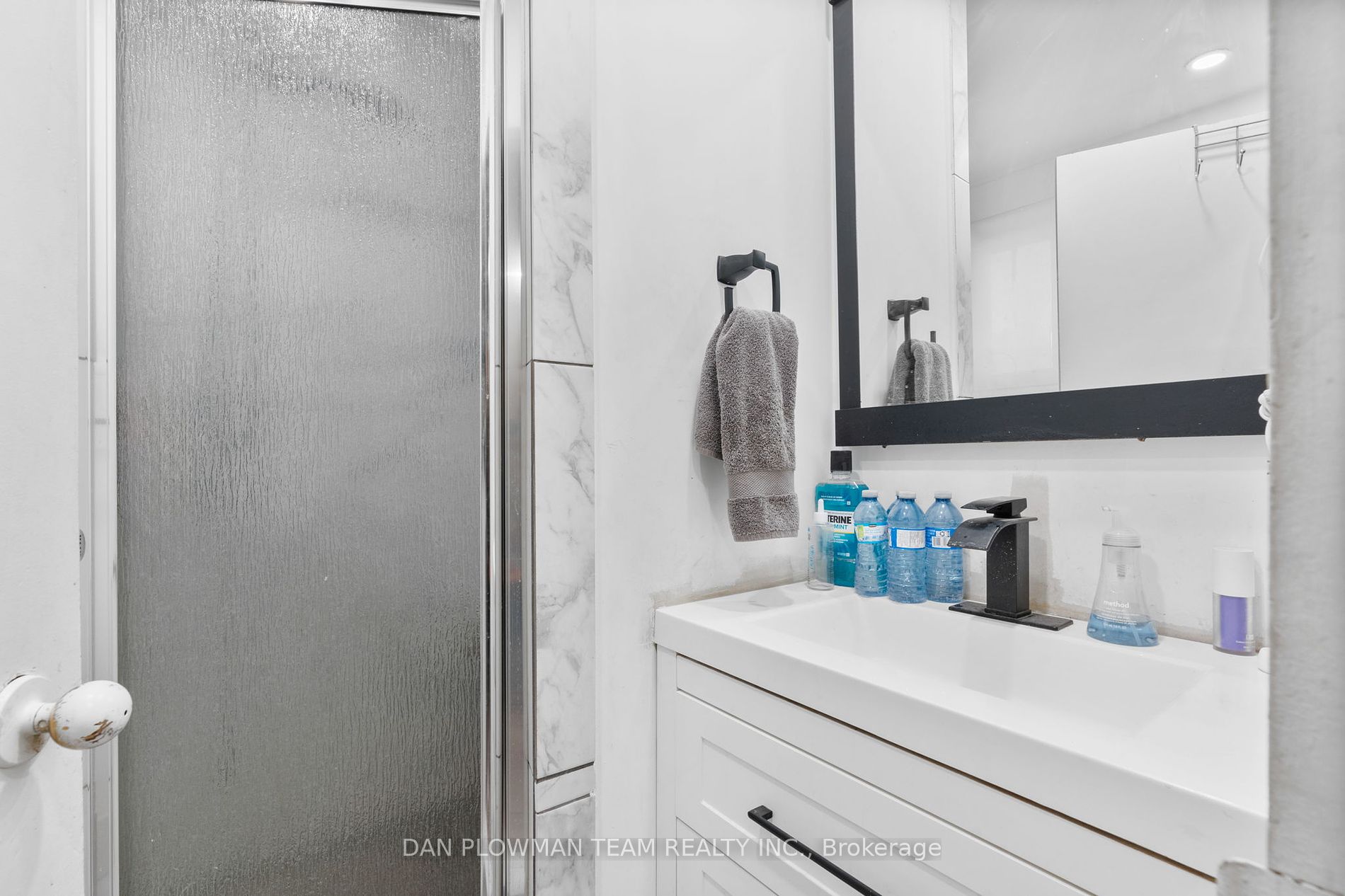 364 Queensville Sdrd Property Photo 15