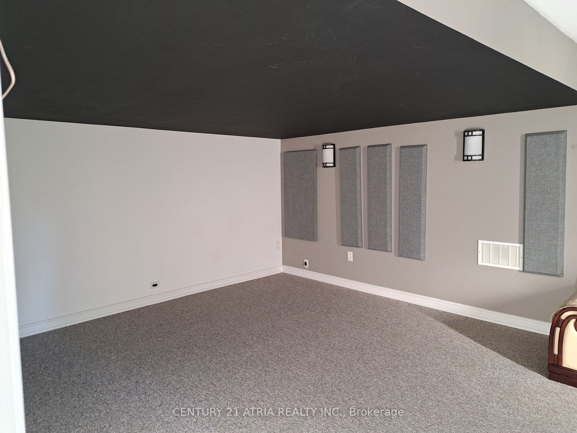 38 Farmhouse Cres Property Photo 7