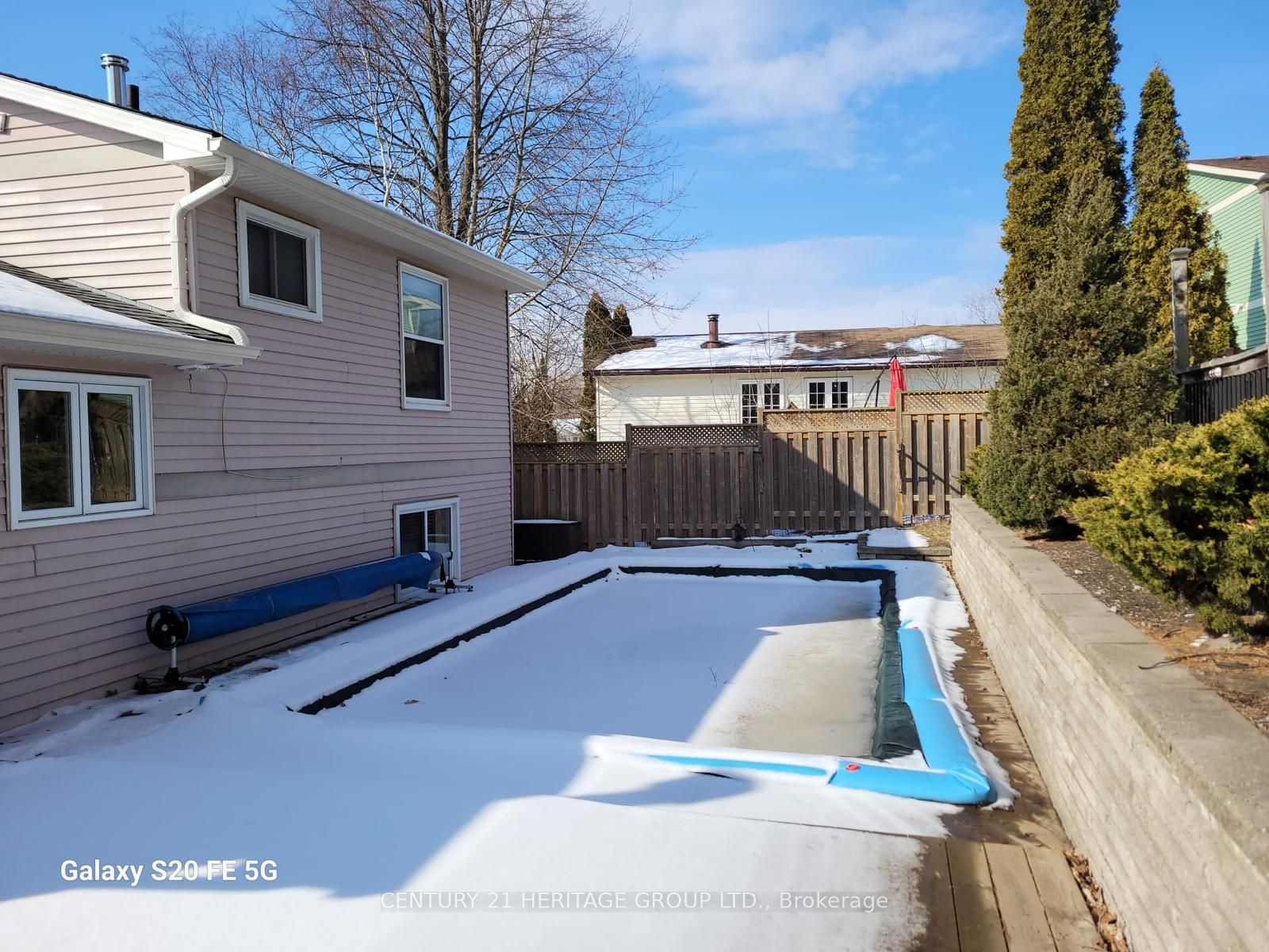 915 Janette St Property Photo 12
