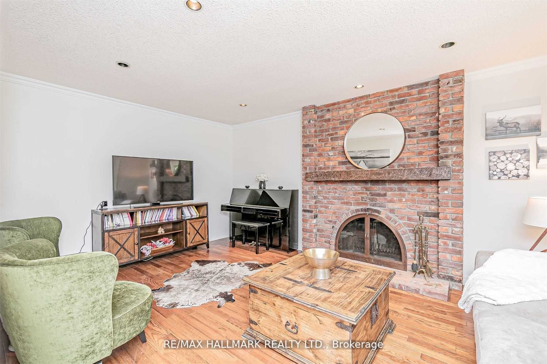 65 Riverside Blvd Property Photo 10