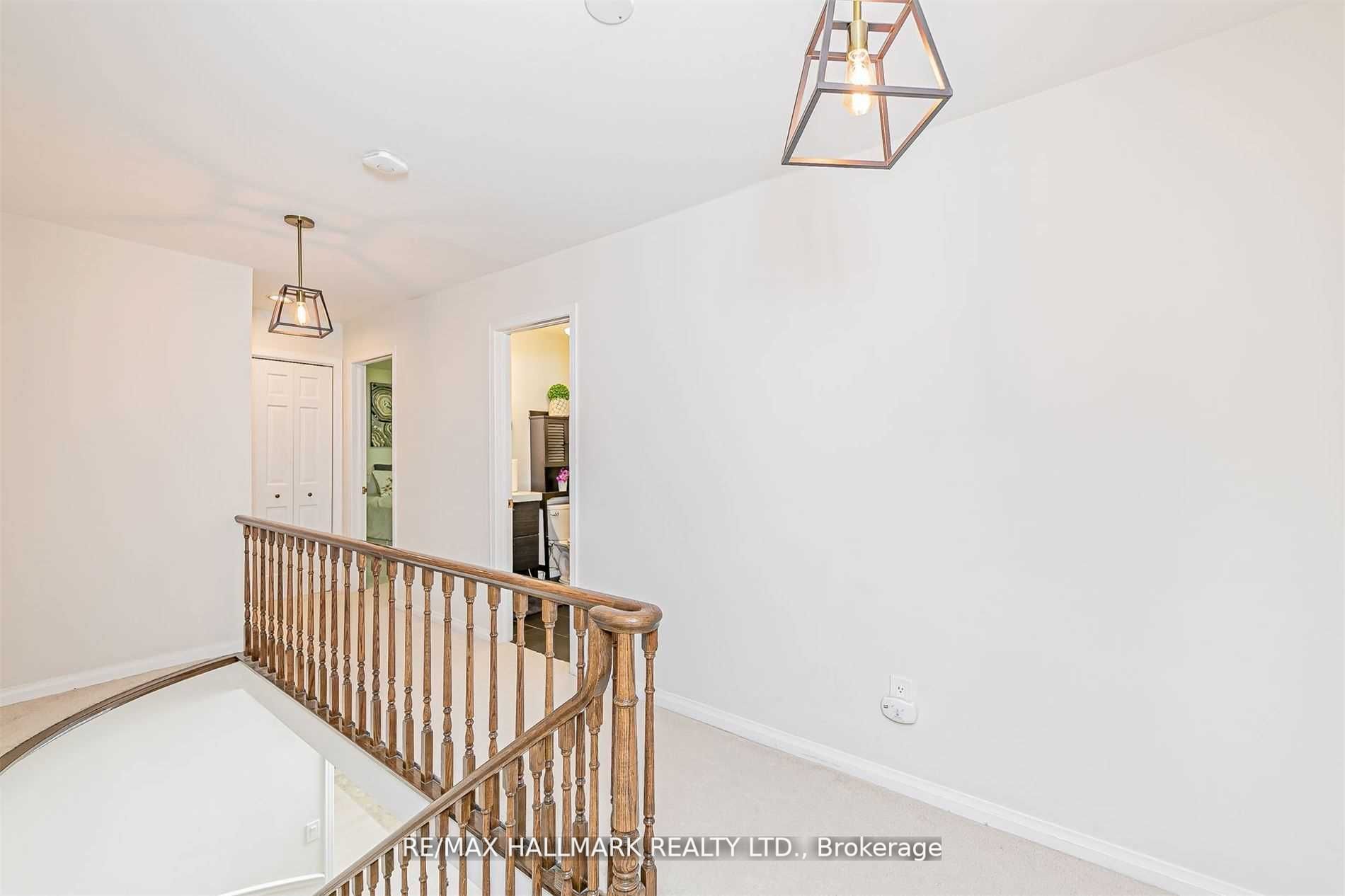 65 Riverside Blvd Property Photo 15