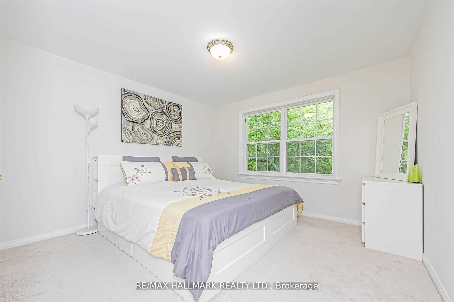 65 Riverside Blvd Property Photo 24
