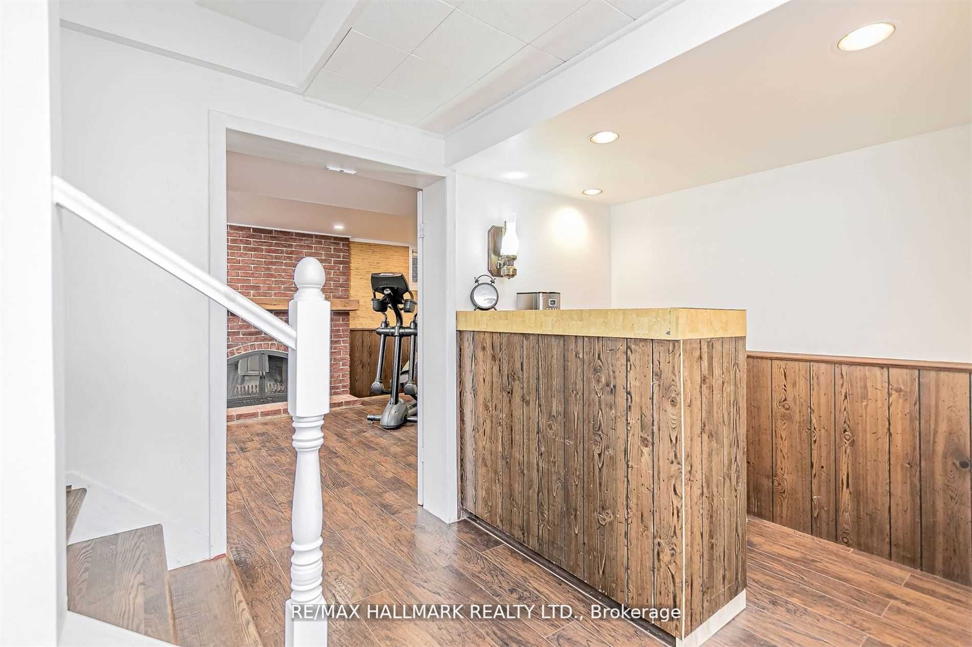 65 Riverside Blvd Property Photo 29