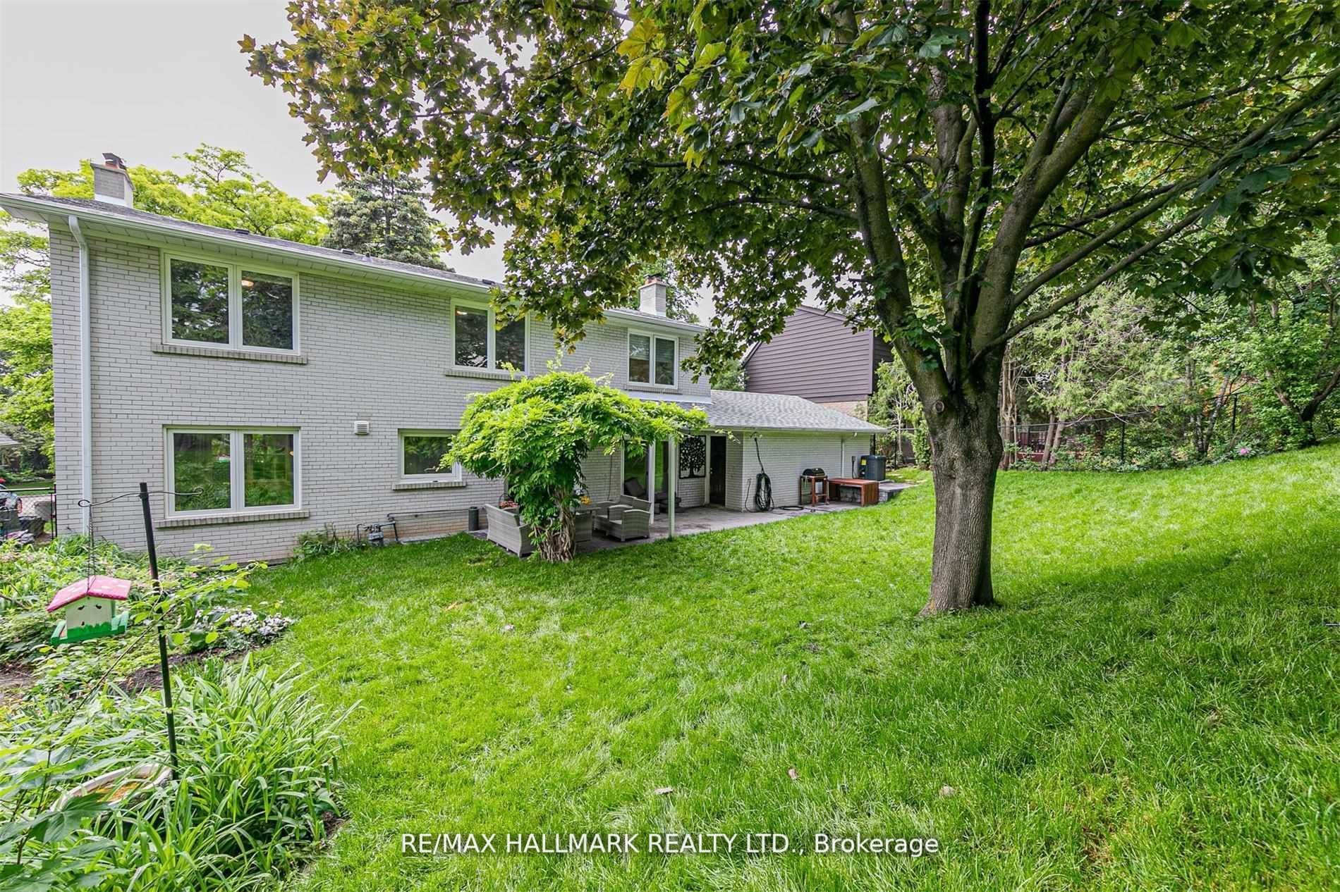 65 Riverside Blvd Property Photo 31