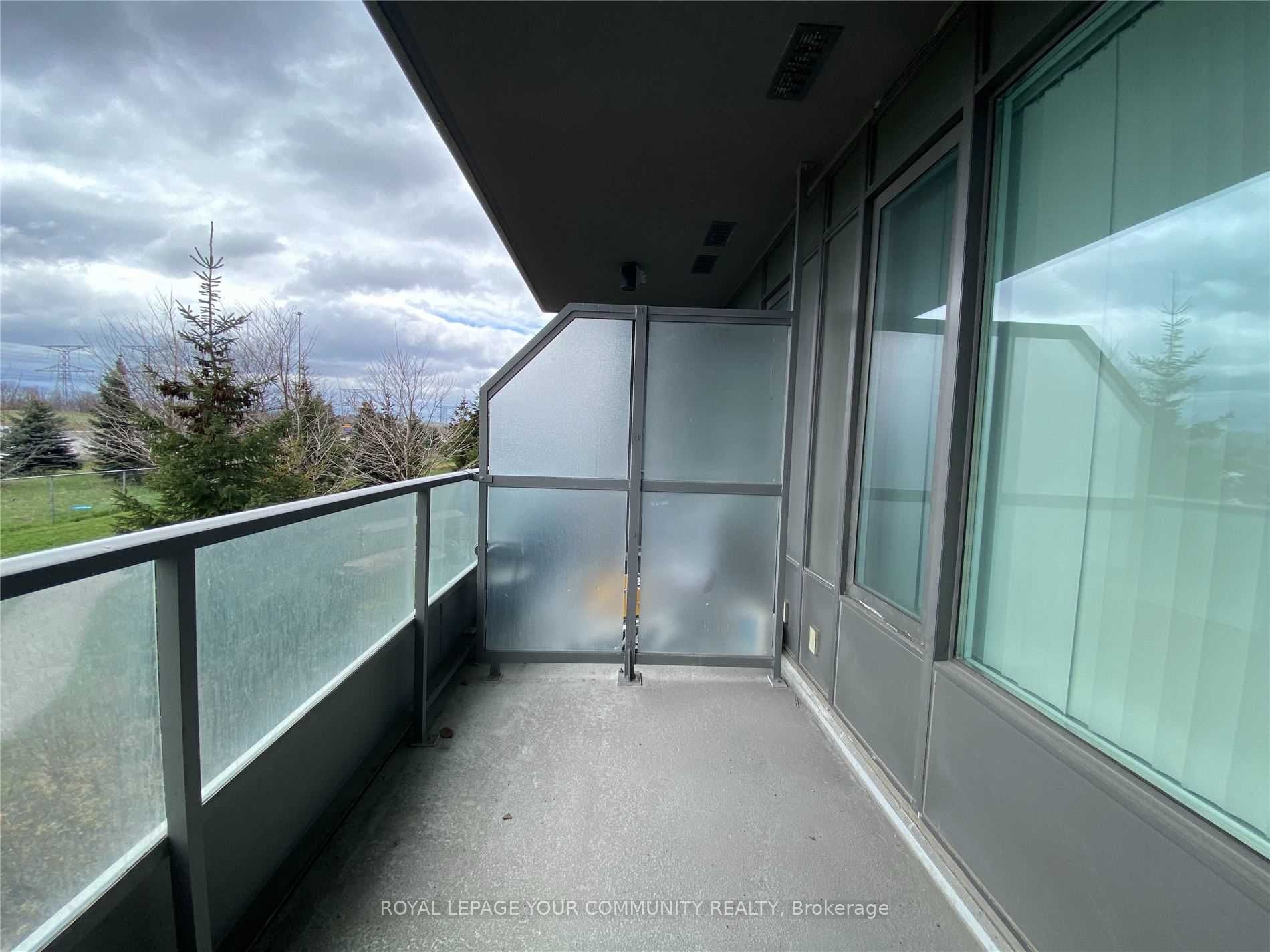 277 South Park Rd 15 Property Photo 10
