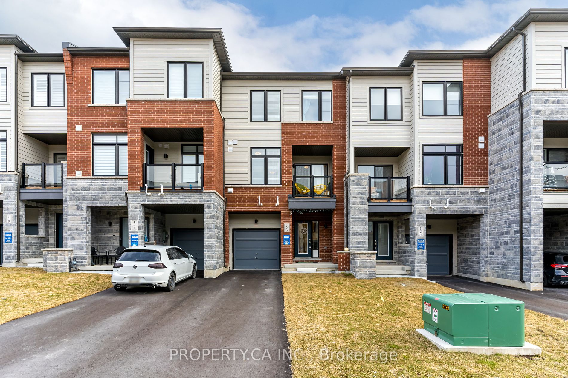 123 Bravo Lane Property Photo 1