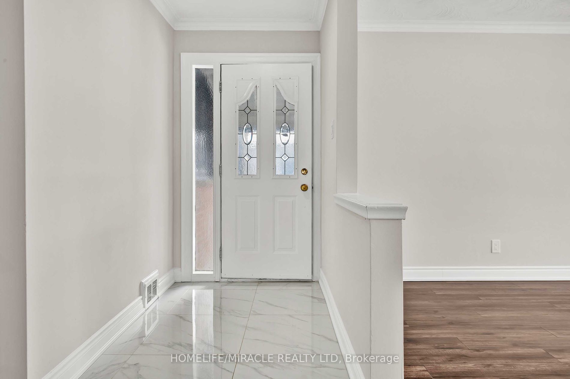 211 Norfolk Ave Property Photo 6