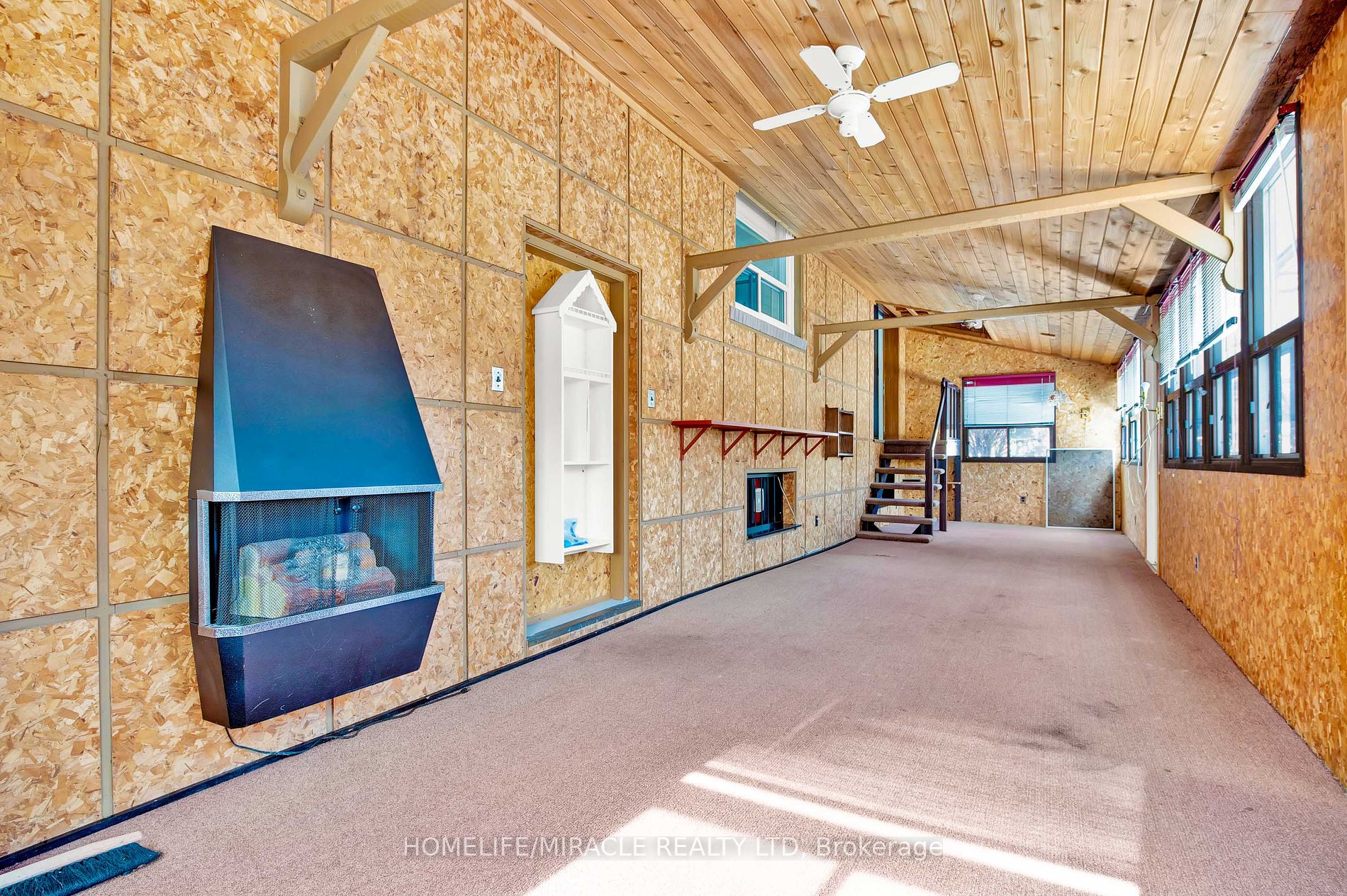 211 Norfolk Ave Property Photo 16
