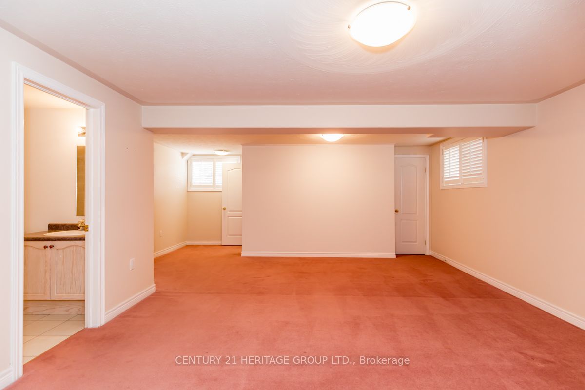 37 Highland Terr Property Photo 24